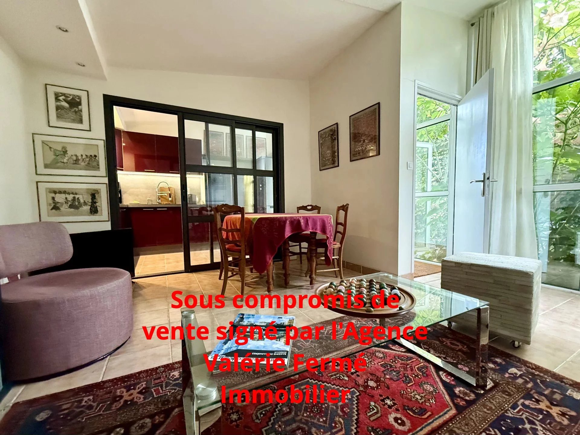 Appartement T2 , jardin privatif, stationnement, hyper centre Bordeaux-Caudéran