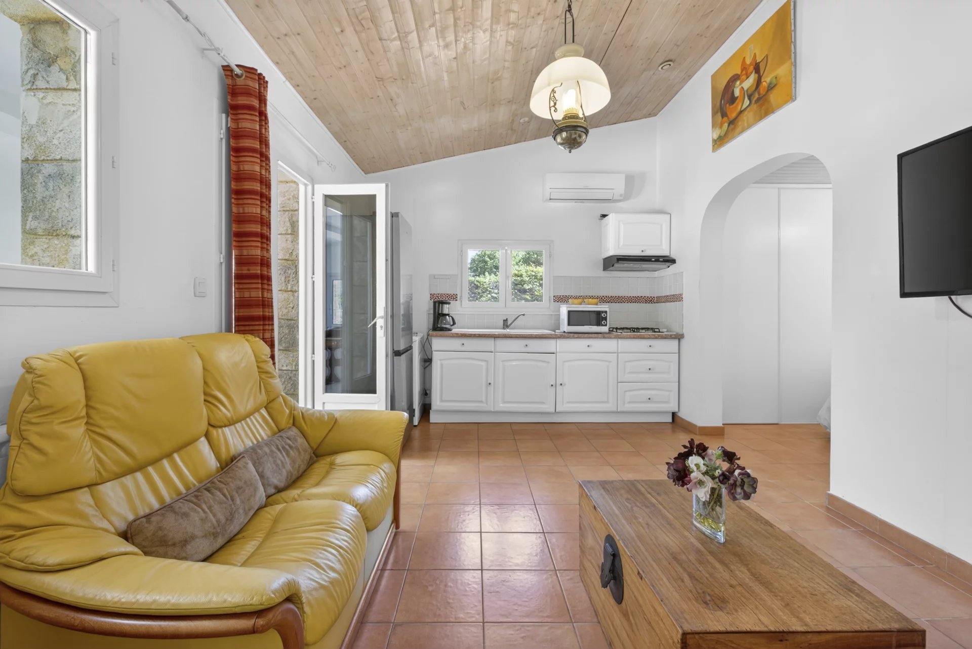 Beautiful Stone Property near Fayence with Views and Stables - Fayence