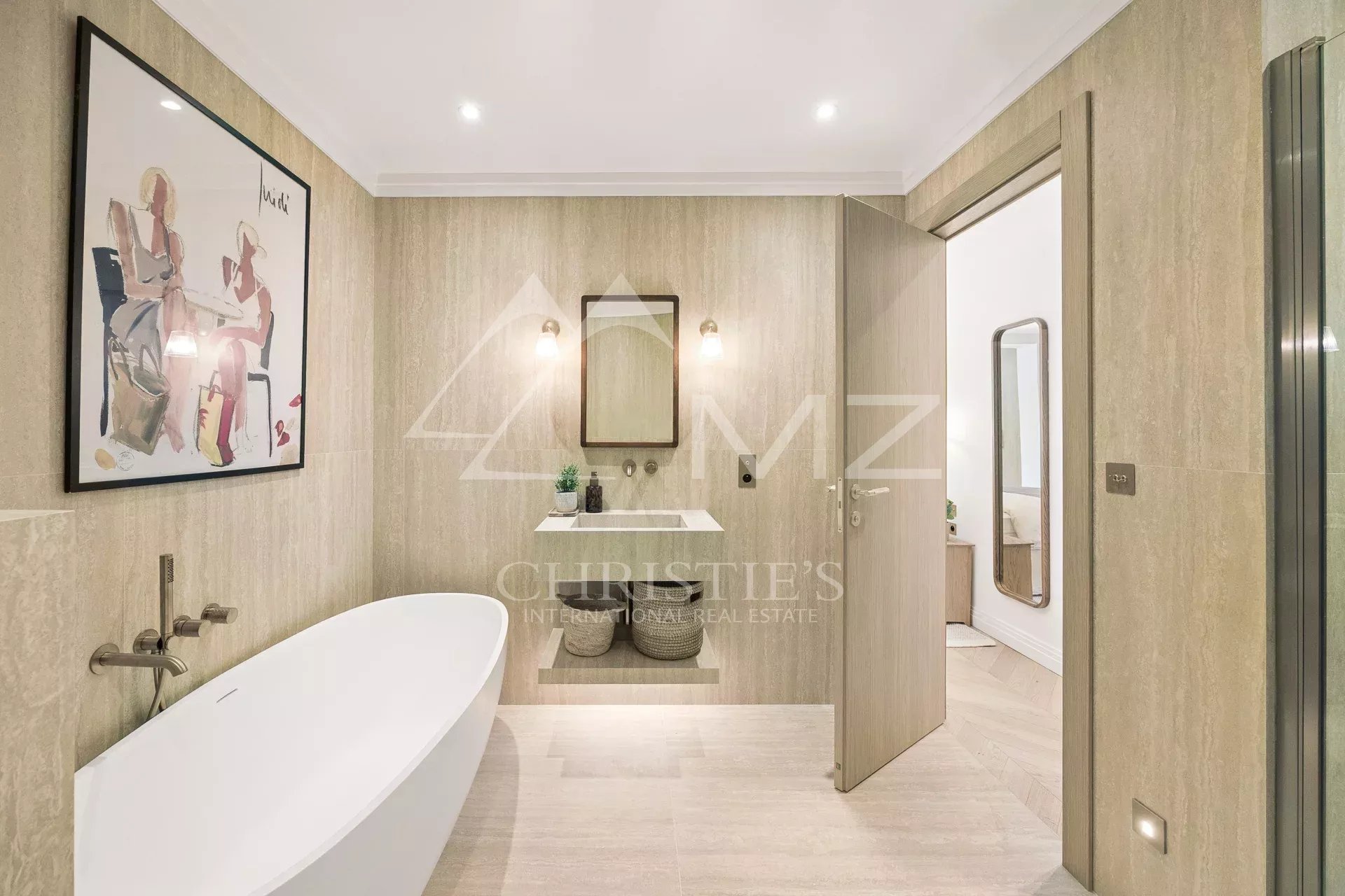 2 Bedroom Apartment/Flat's Image 13