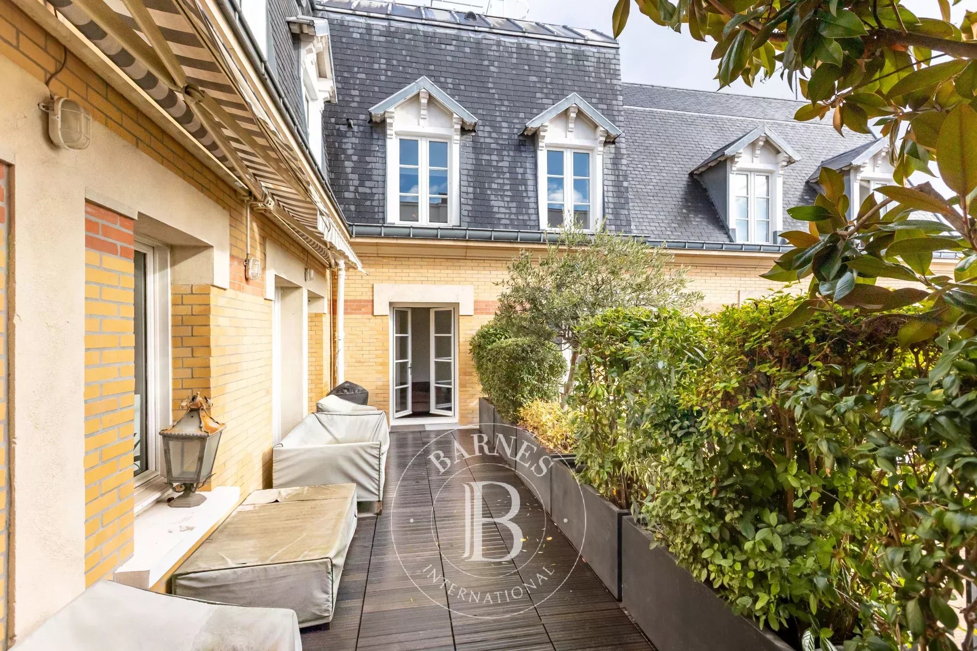Appartement Paris 75008  -  ref 86739465 (picture 1)