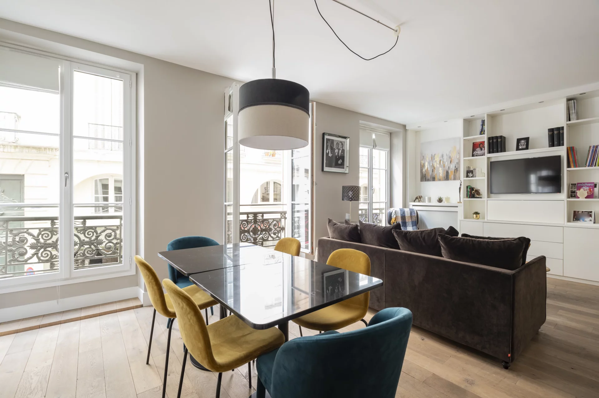 Paris 6e - SAINT-GERMAIN DES PRÉS / RUE DU DRAGON