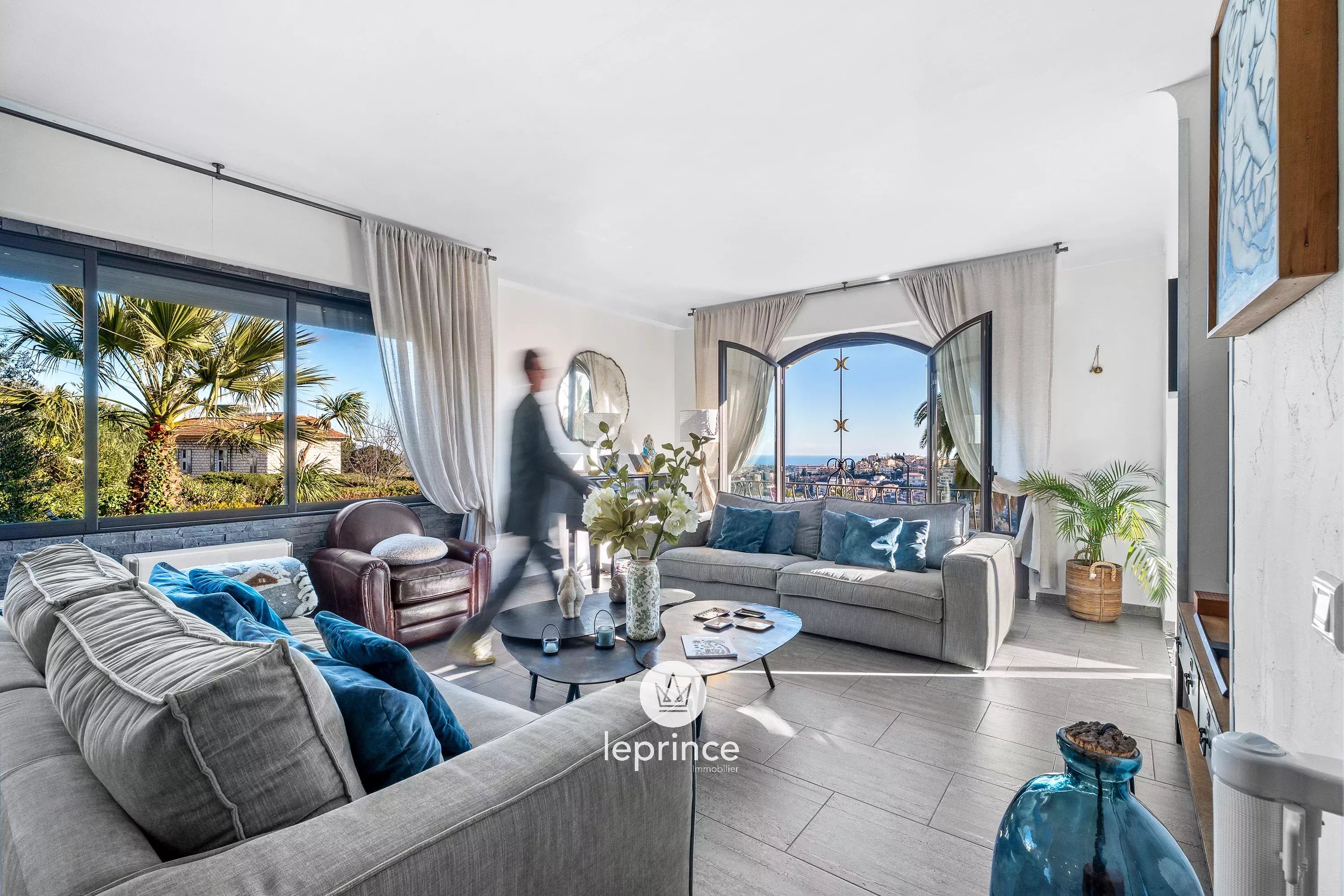 Agence immobilière de 