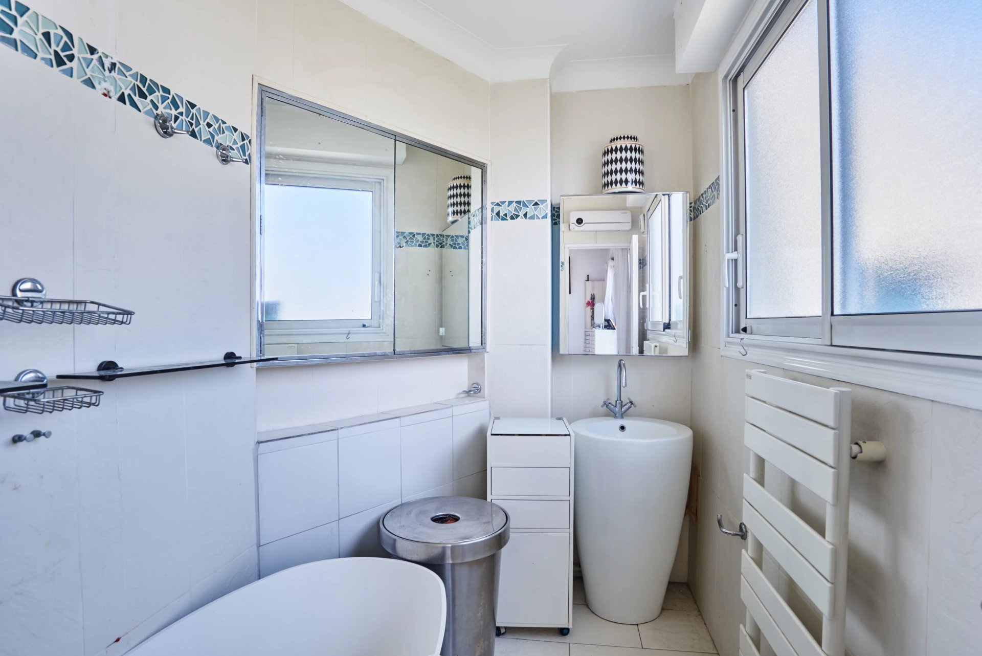 2 Bedroom Apartment/Flat's Image 8