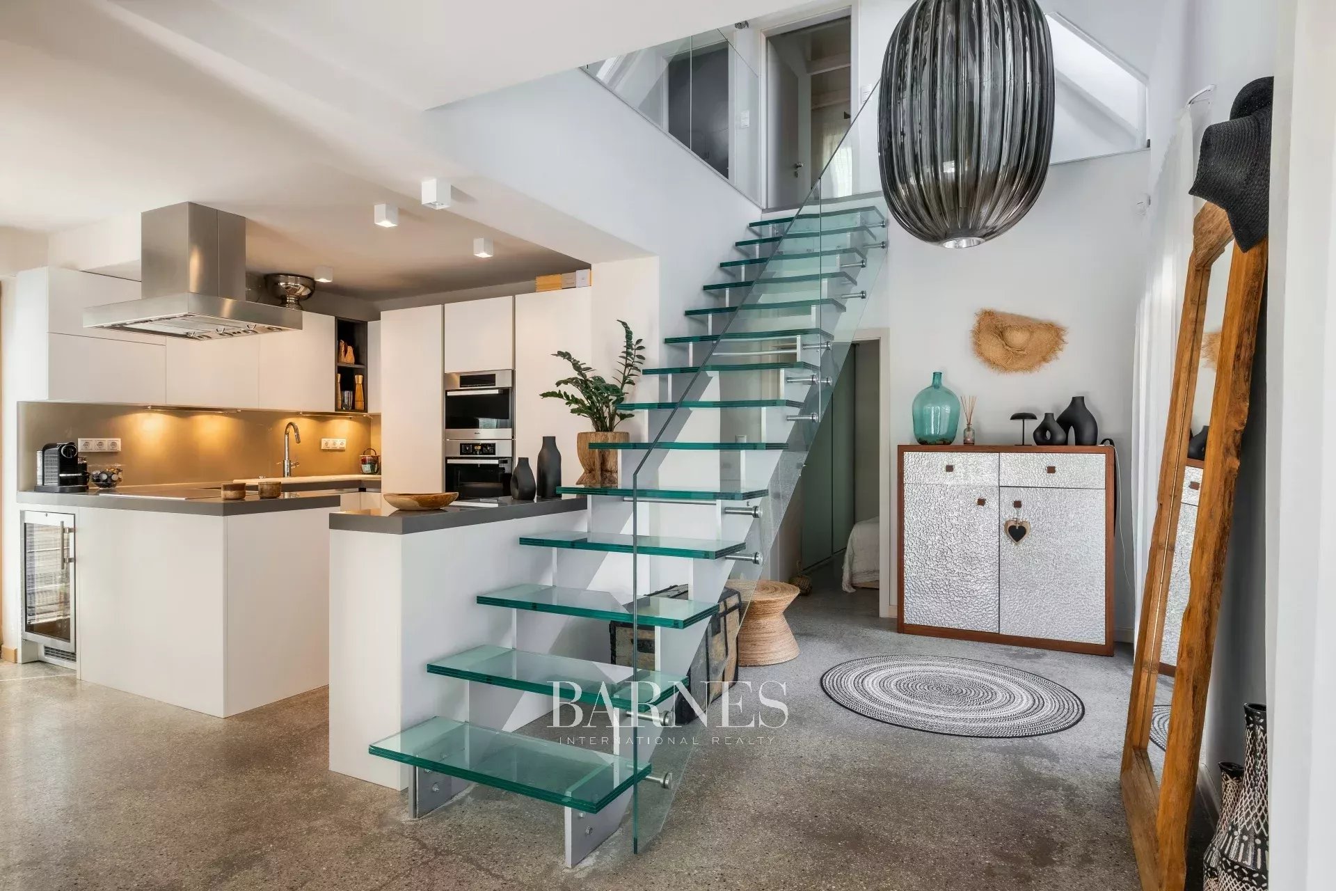 Ev Tihany - picture 8