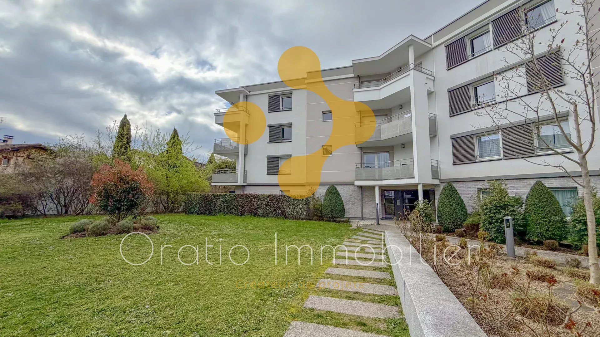 Agence immobilière de 