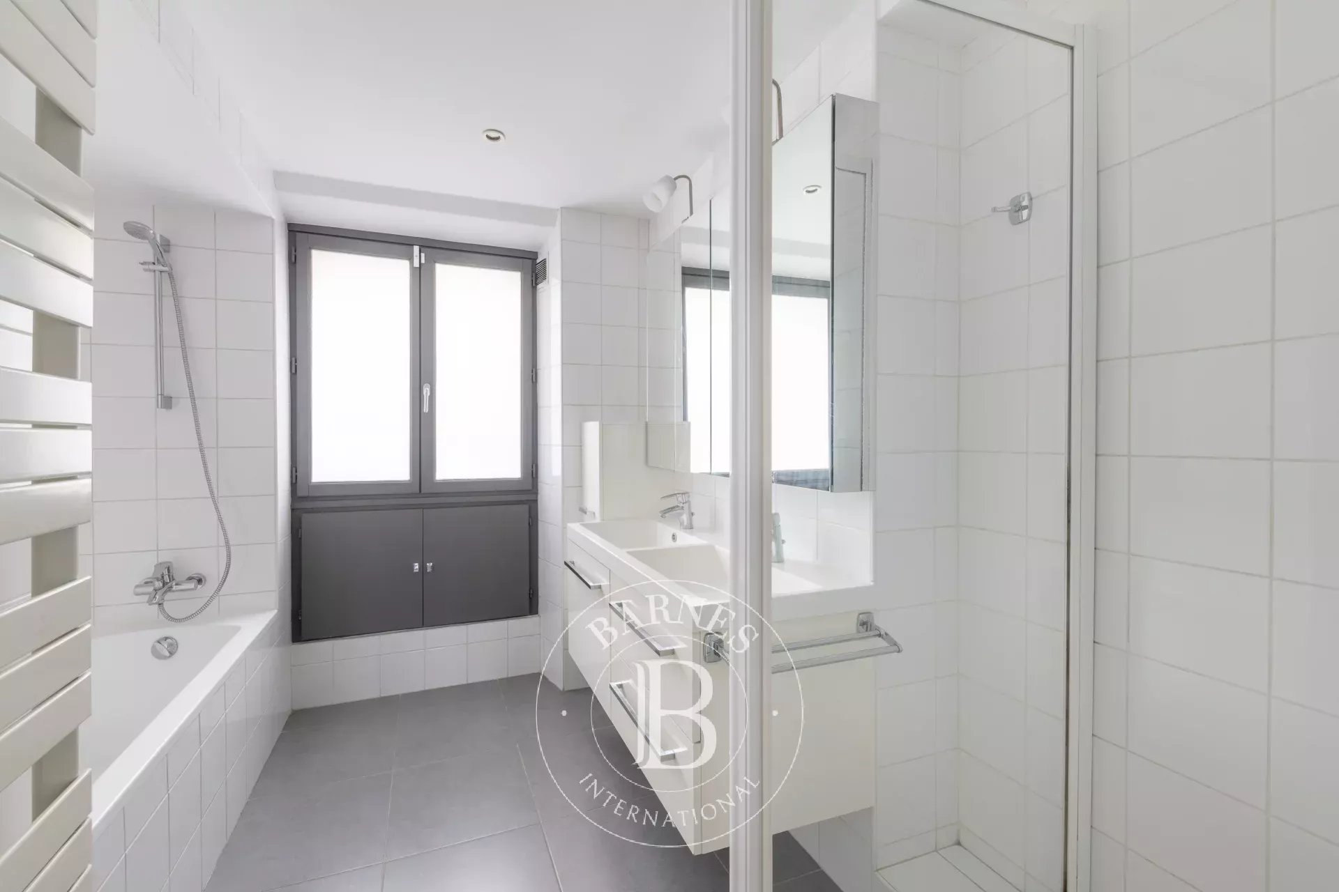 Daire Paris 17ème - picture 9