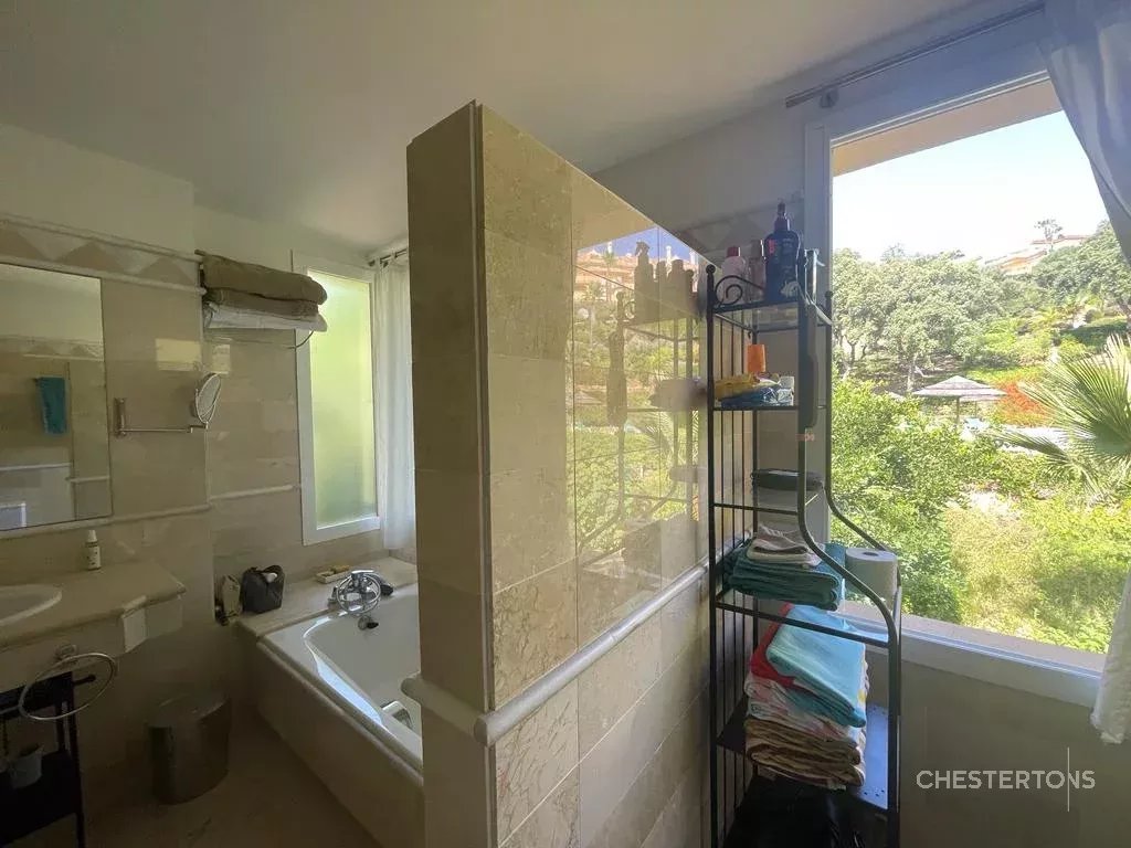 Image of Apartment - 3 Bedrooms for Sale in Málaga-Elviria Hills-Morocco, Image 18