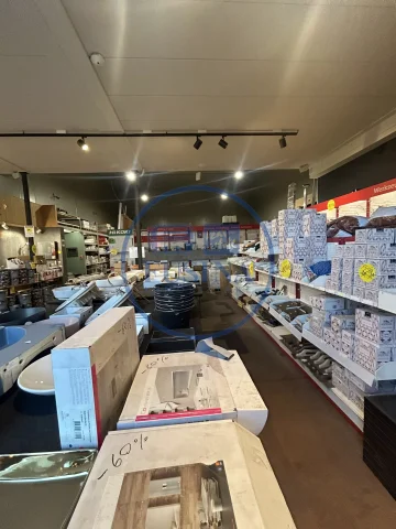 Magazzino---Capannone-in-affitto---Bolzano-2