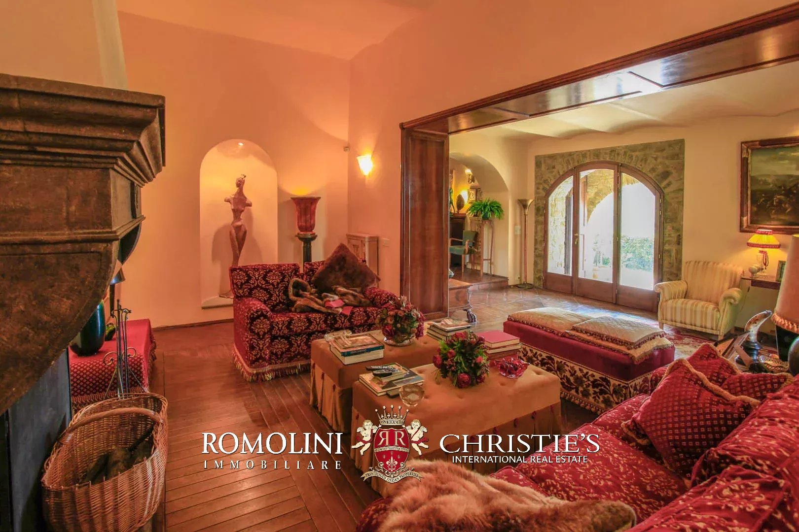 4 Bedroom Villa/Townhouse's Image 18