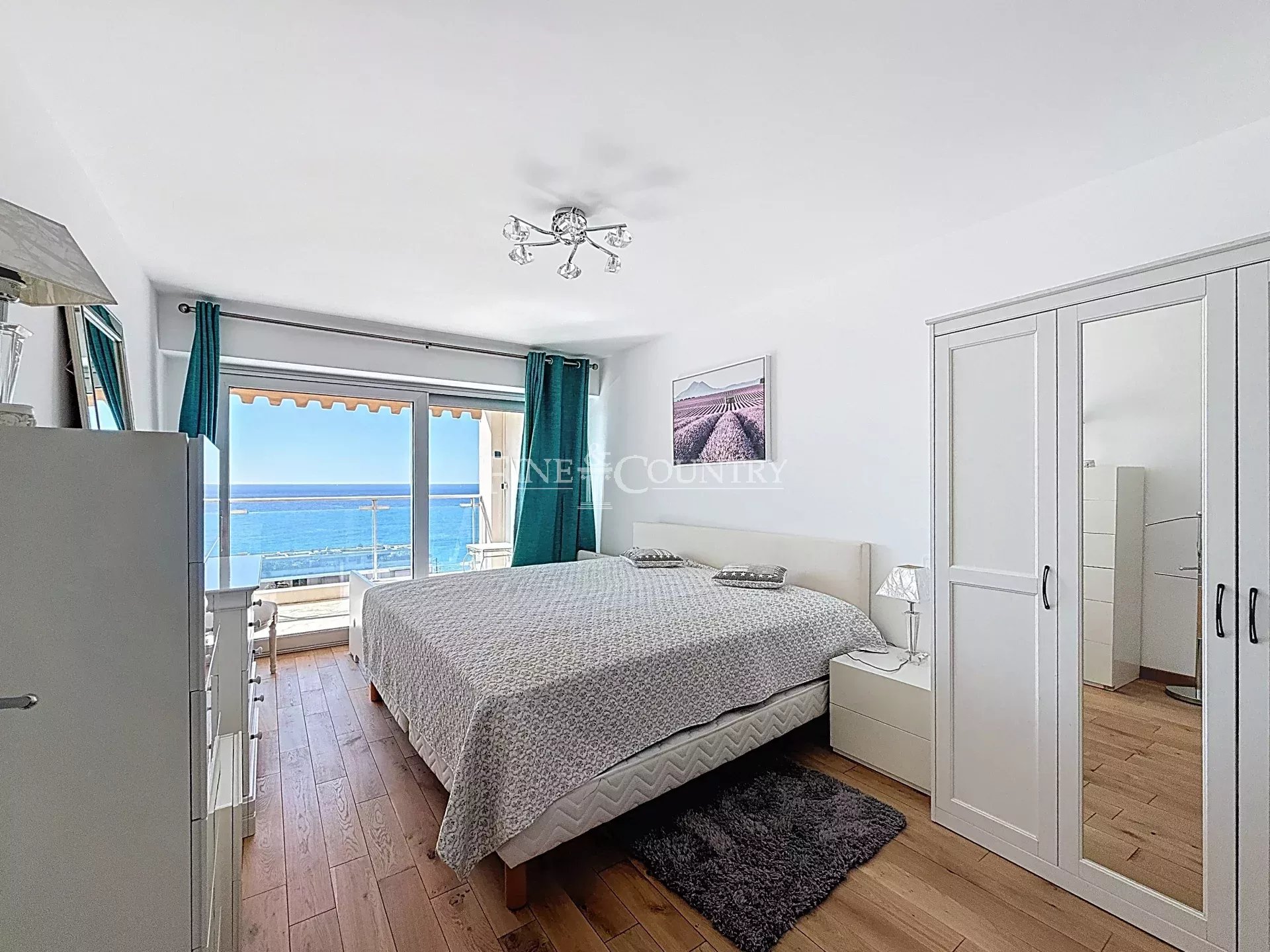 Photo of Sea view apartment for sale in Cannes