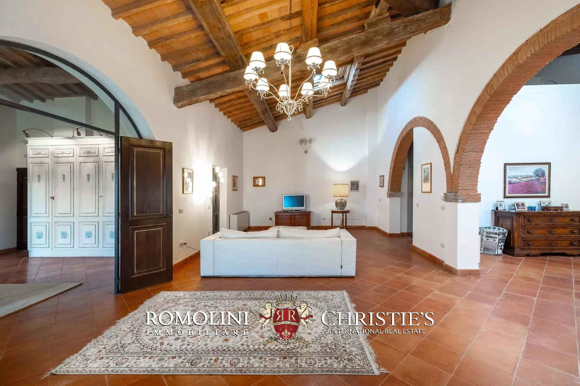37 Bedroom Villa/Townhouse's Image 167