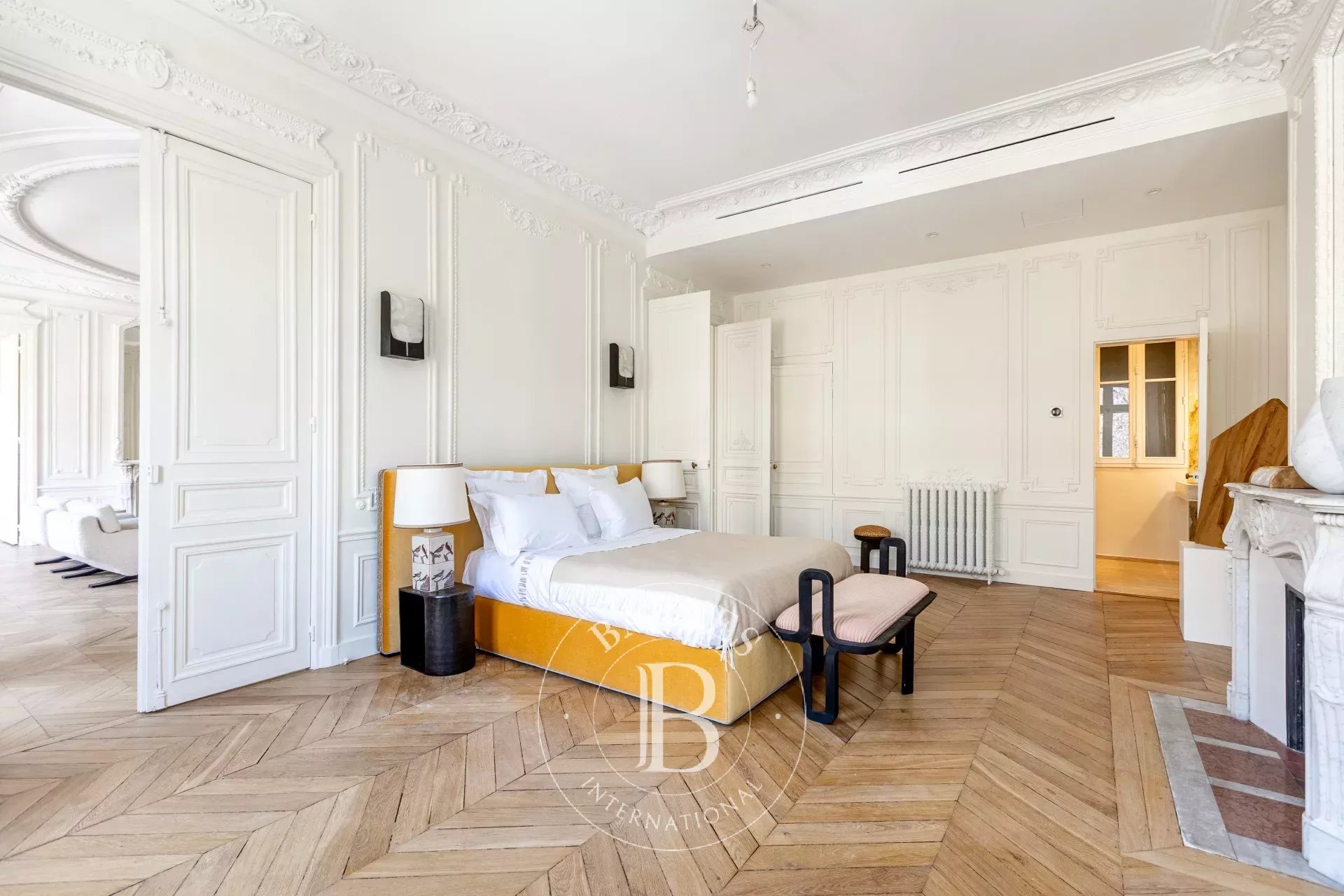 Paris  - Apartment 4 Bedrooms - picture 13