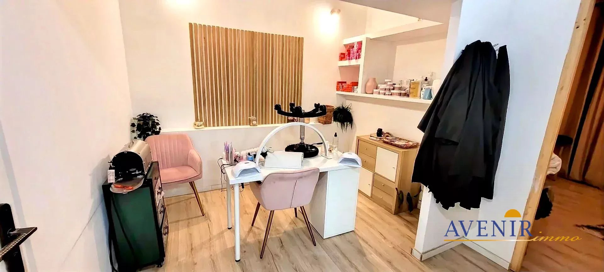 Agence immobilière de 