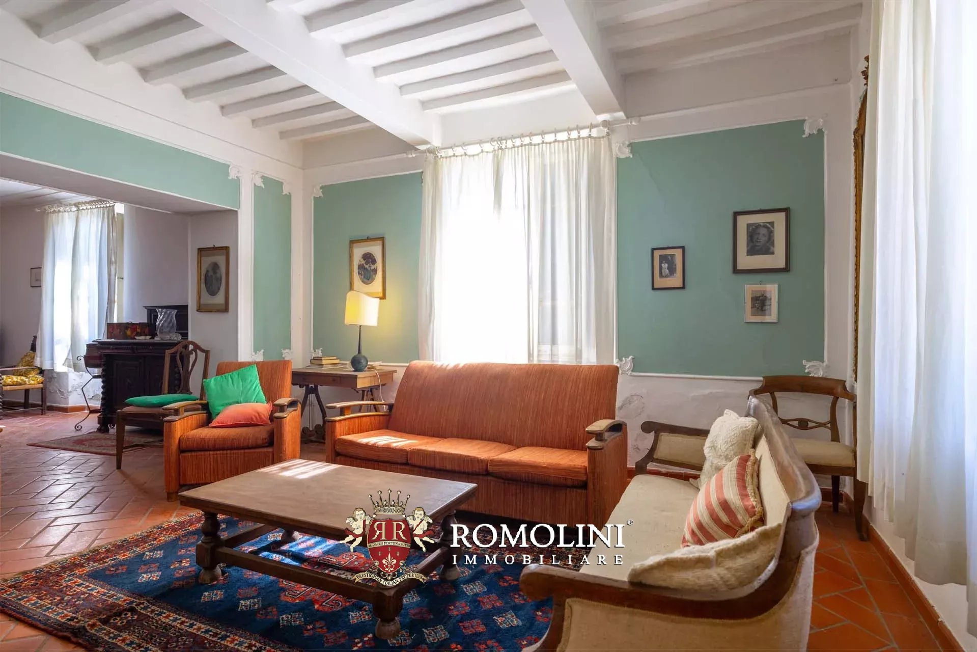 19 Bedroom Vineyard's Image 36