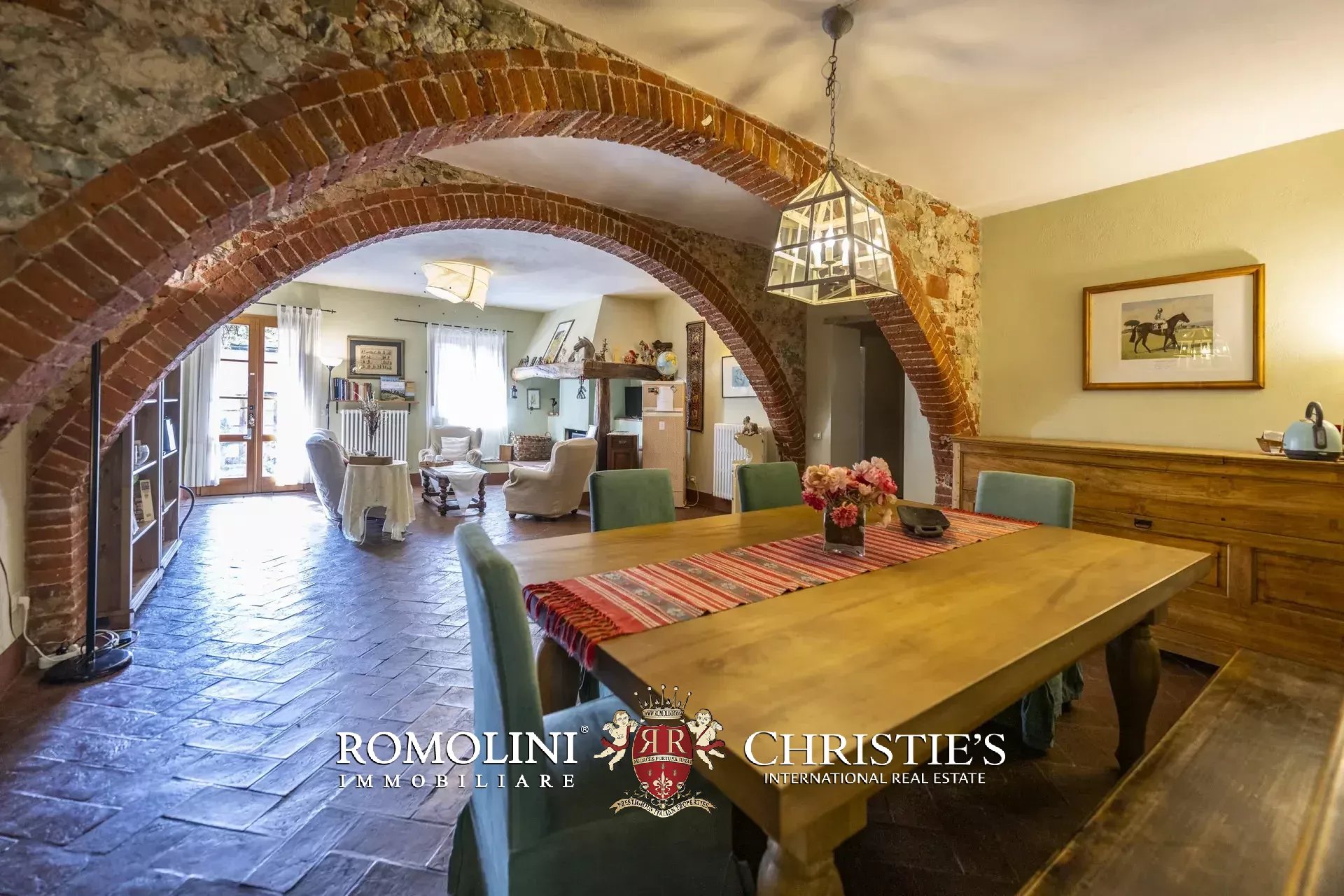 9 Bedroom Horse Property's Image 74