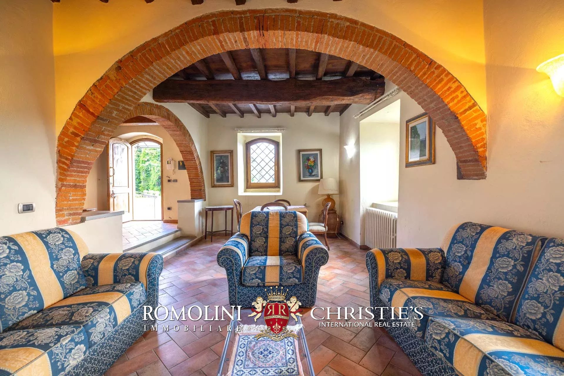 14 Bedroom Villa/Townhouse's Image 46