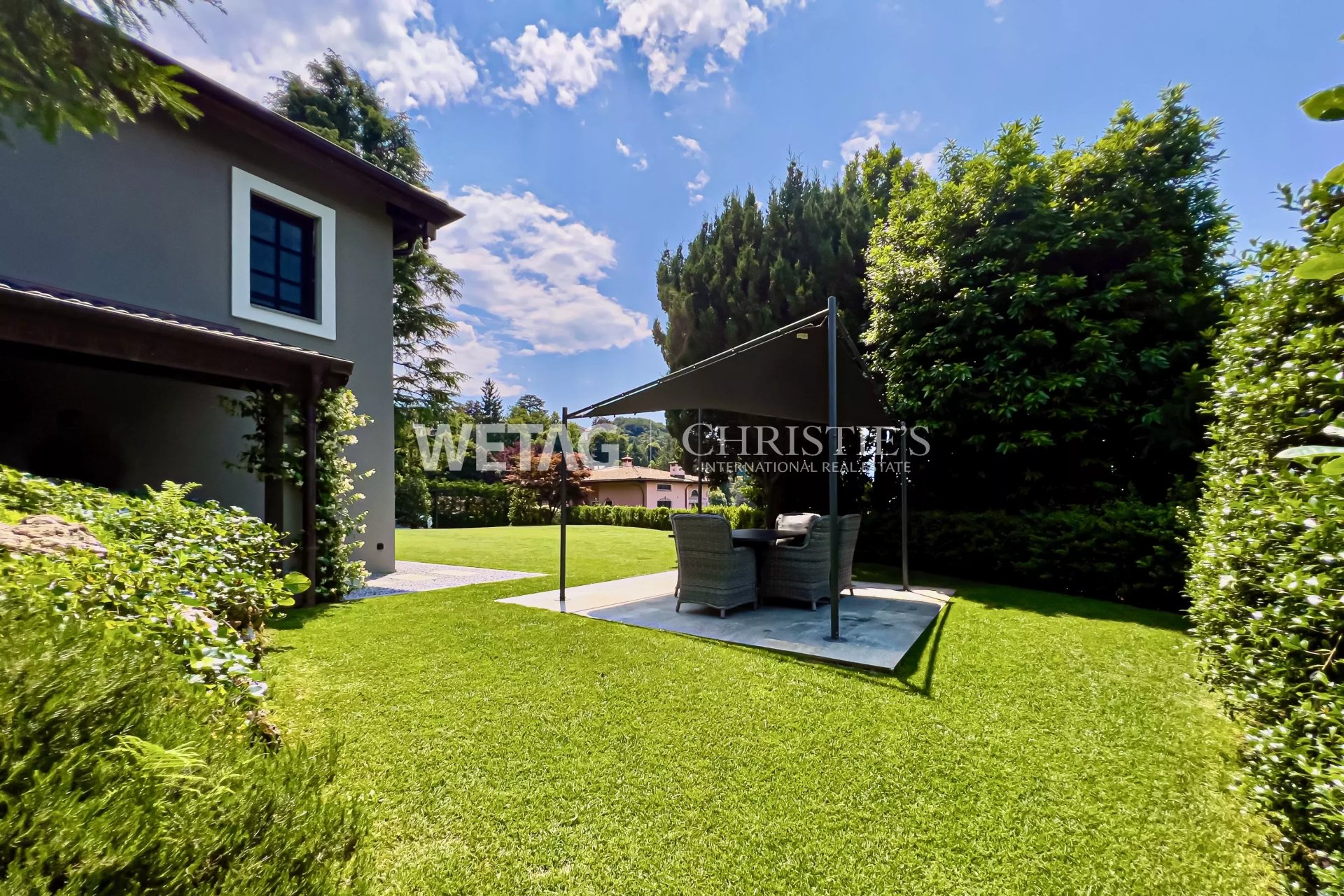4 Bedroom Villa/Townhouse's Image 6