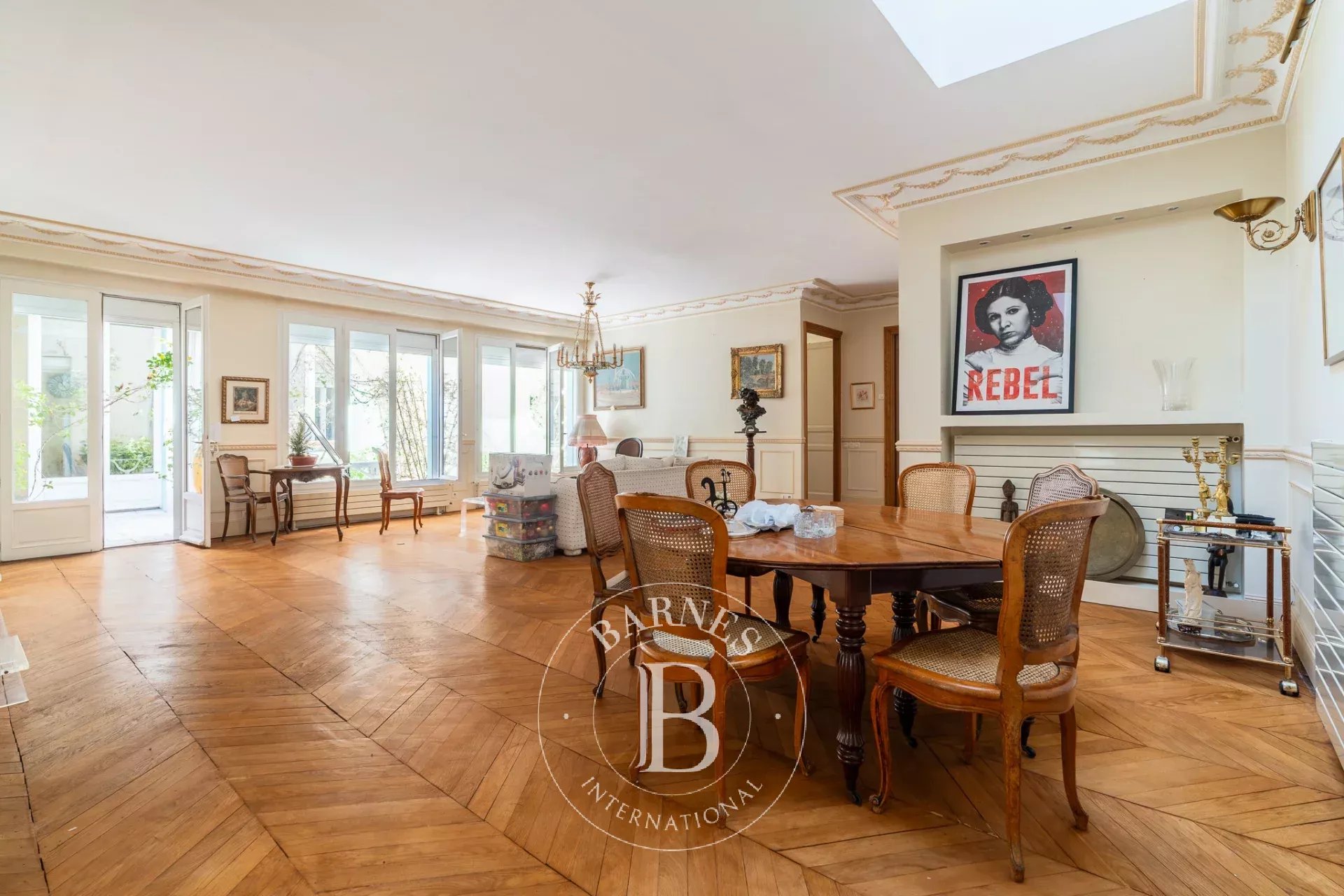 Paris  - Apartment 4 Bedrooms - picture 4