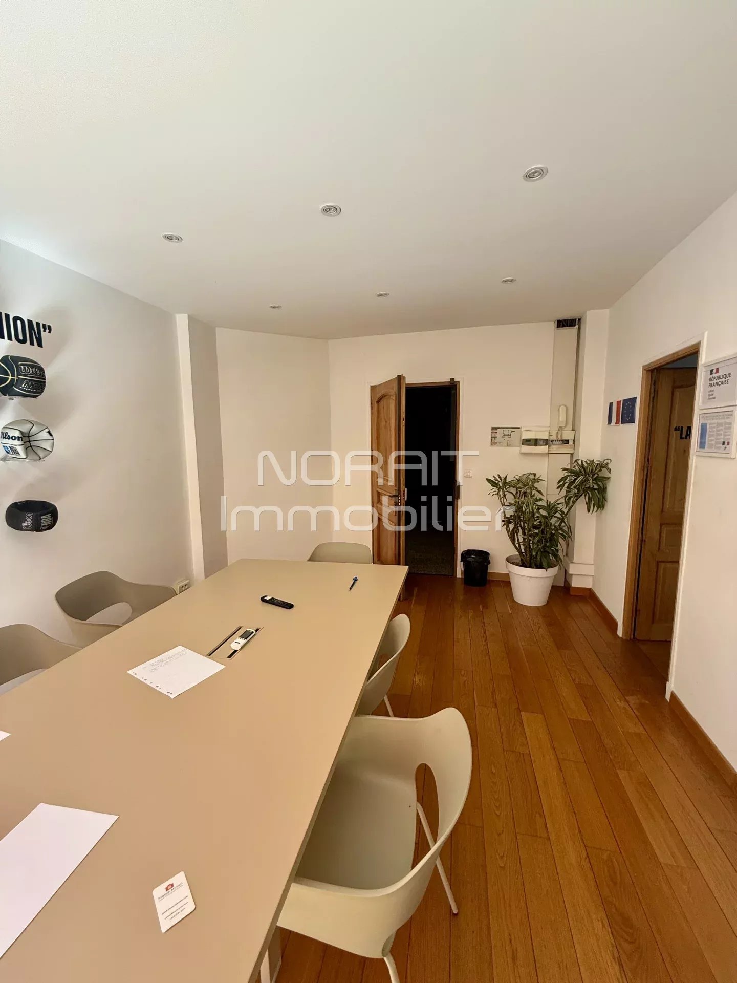 NICE - CARRE D'OR - BUREAUX -2 PLACE MAGENTA - Photo 3