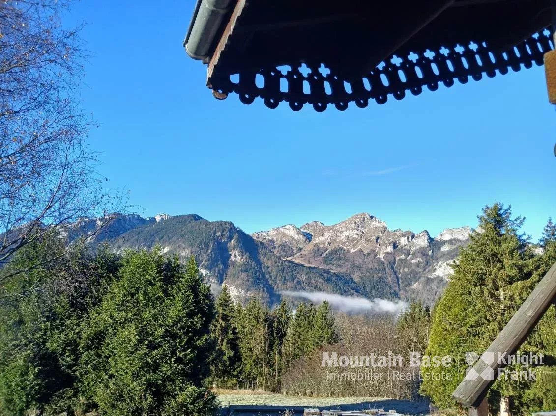 Photo of Farmhouse with large plot in Le Biot