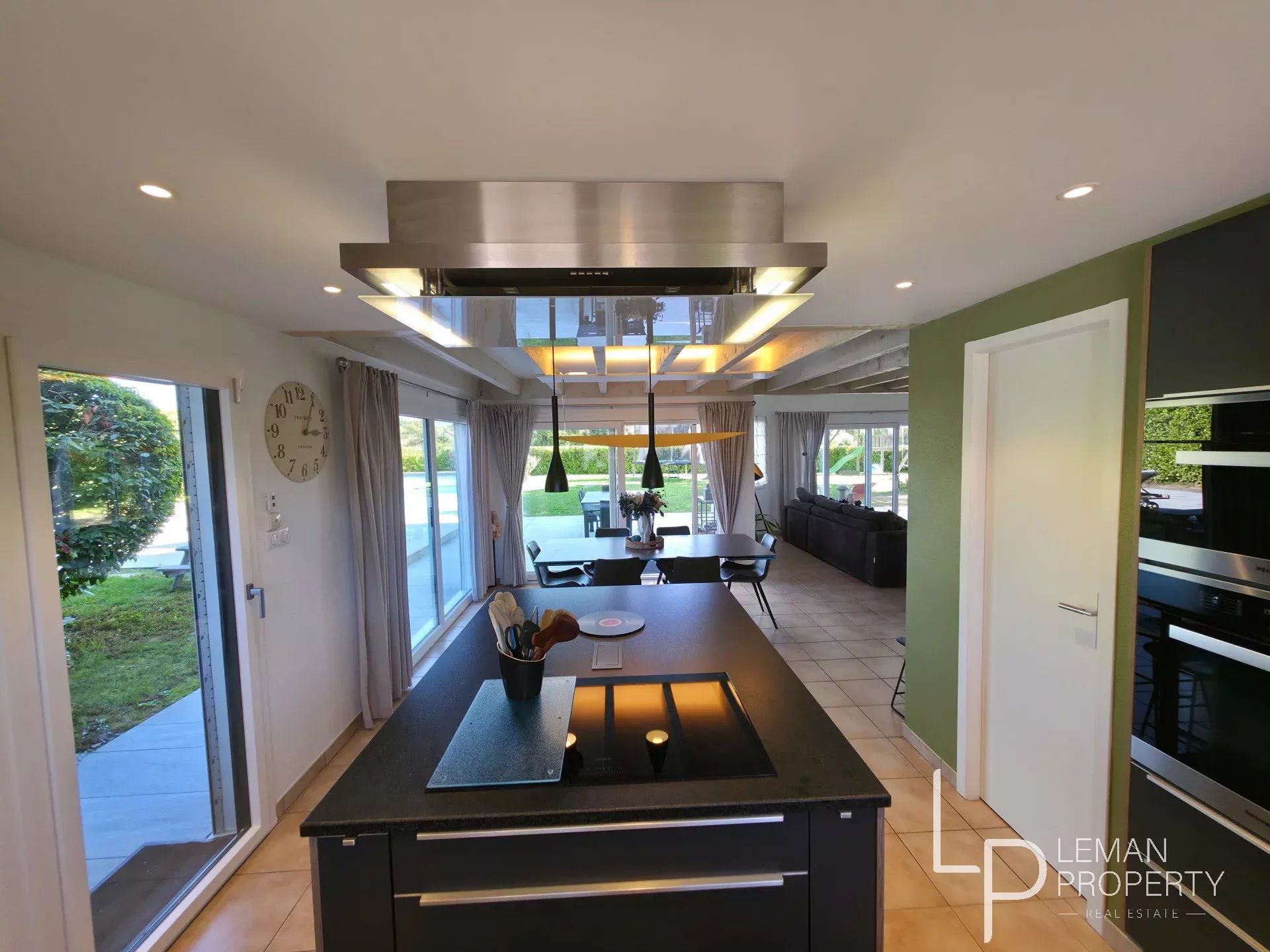 maison en vente sur www.leman-property.com