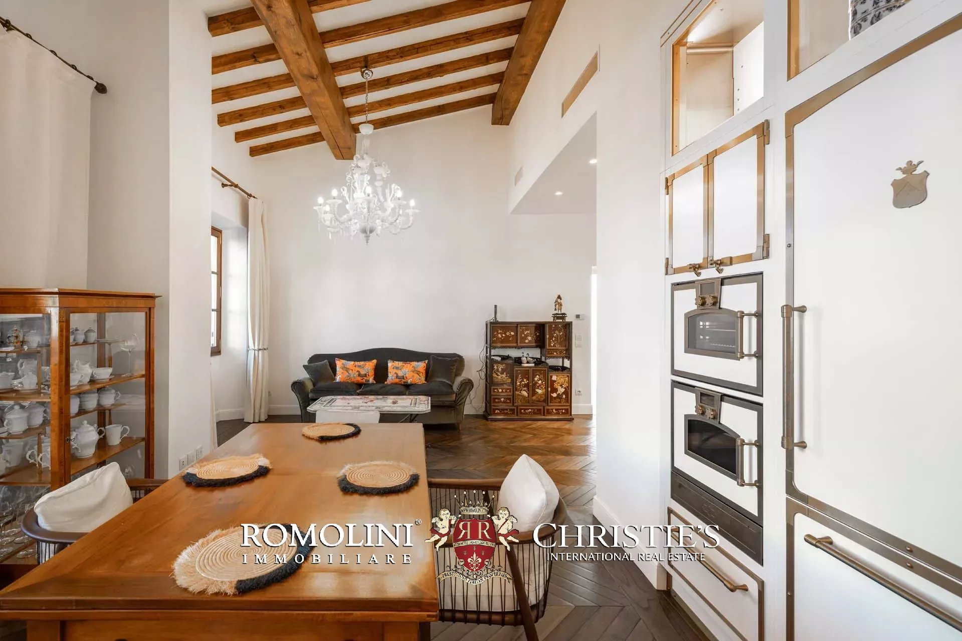3 Bedroom Apartment/Flat's Image 8