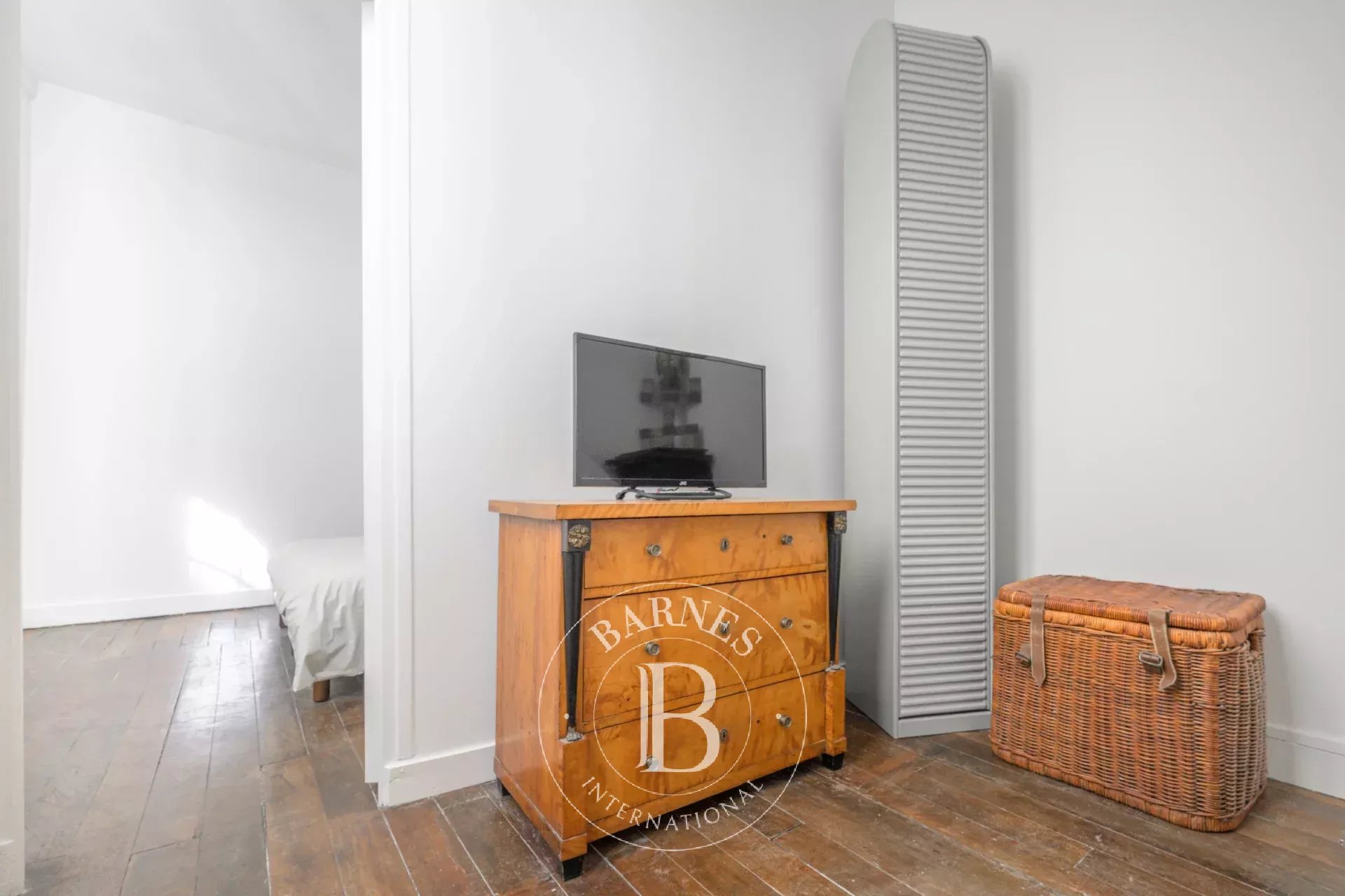 Daire Paris 1er - picture 9