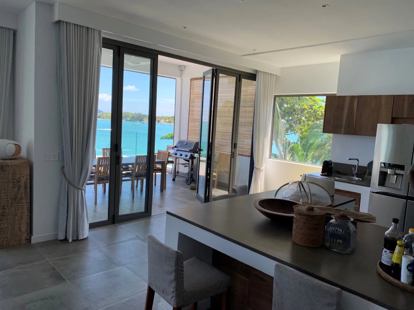 Penthouse Grand Baie - picture 4