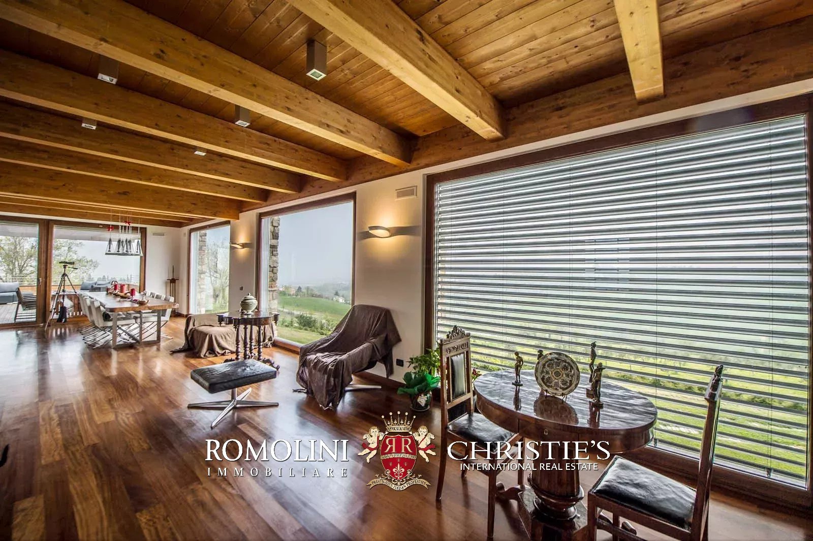 3 Bedroom Villa/Townhouse's Image 47
