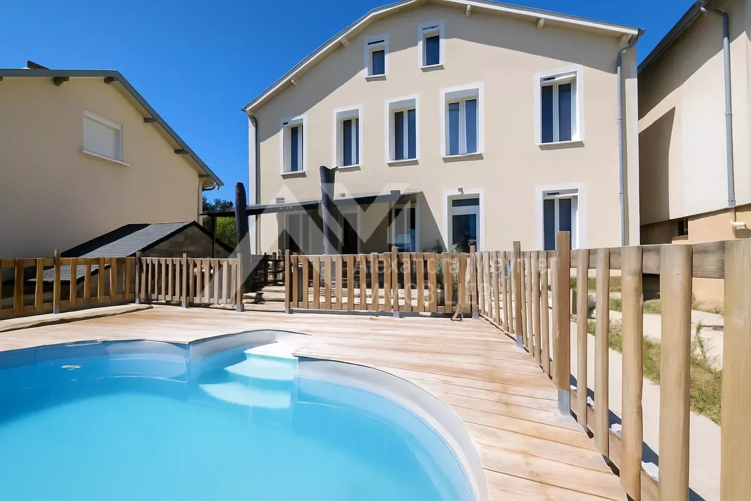 Agence immobilière de 