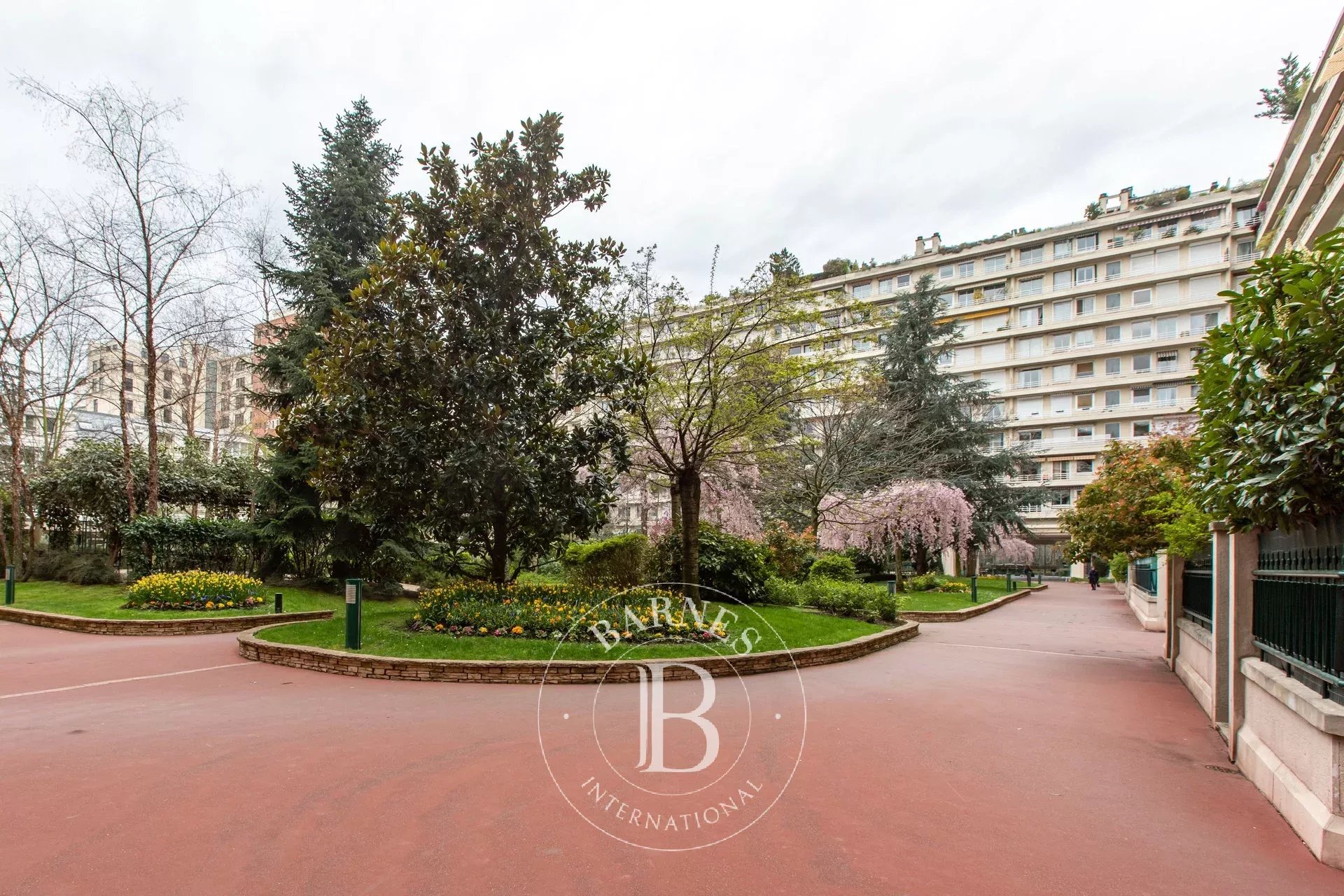 Daire Paris 16ème - picture 6