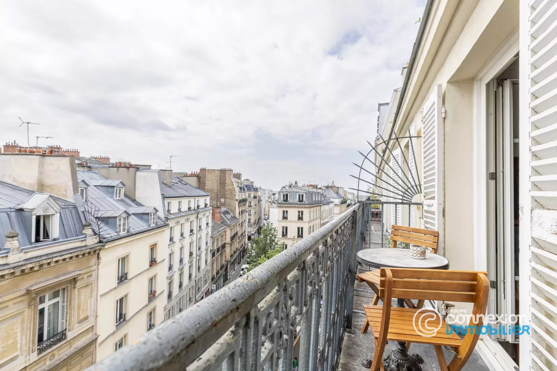 Coup de coeur, 5e étage avec balcon !