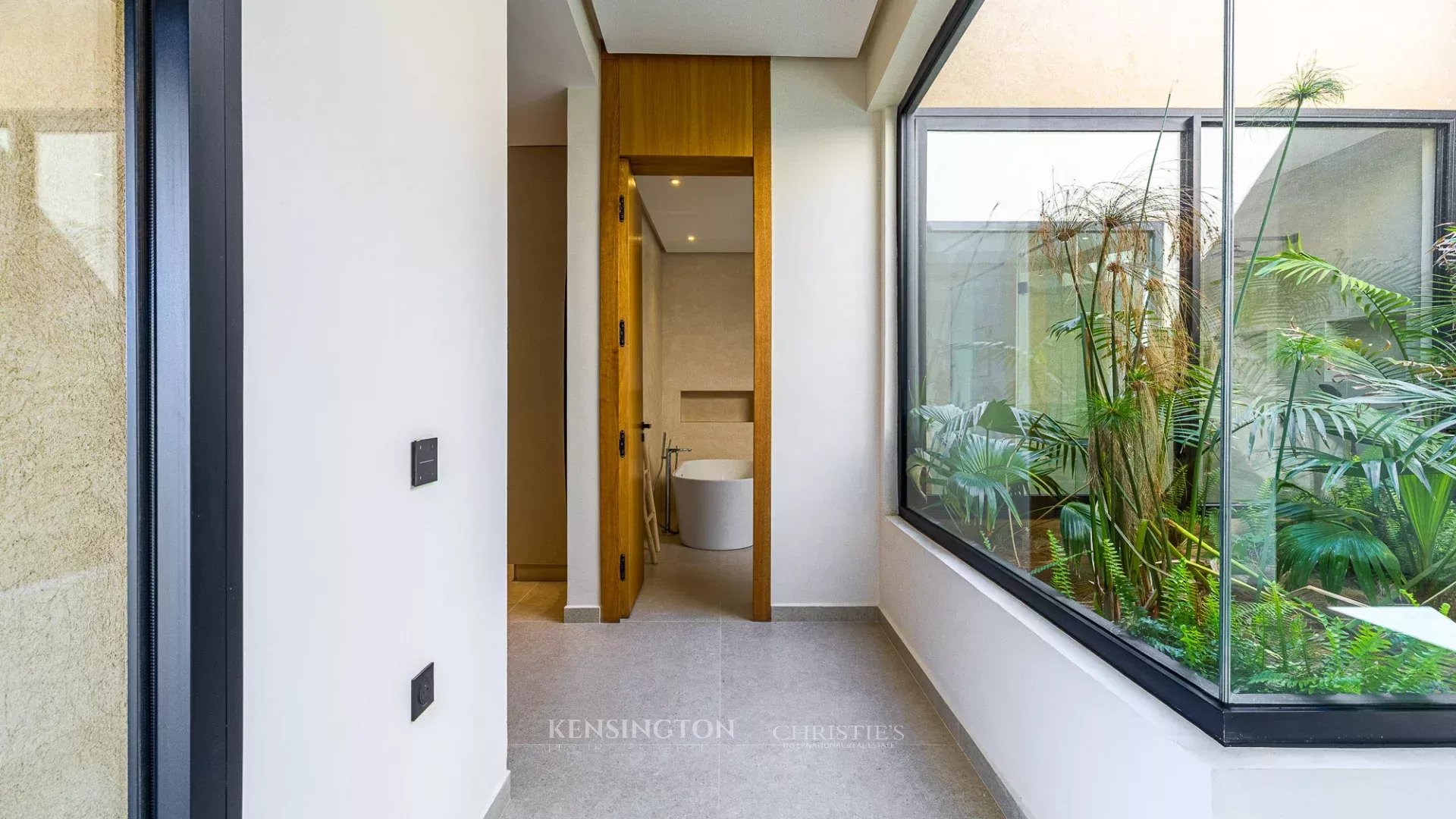 5 Bedroom Villa/Townhouse's Image 27