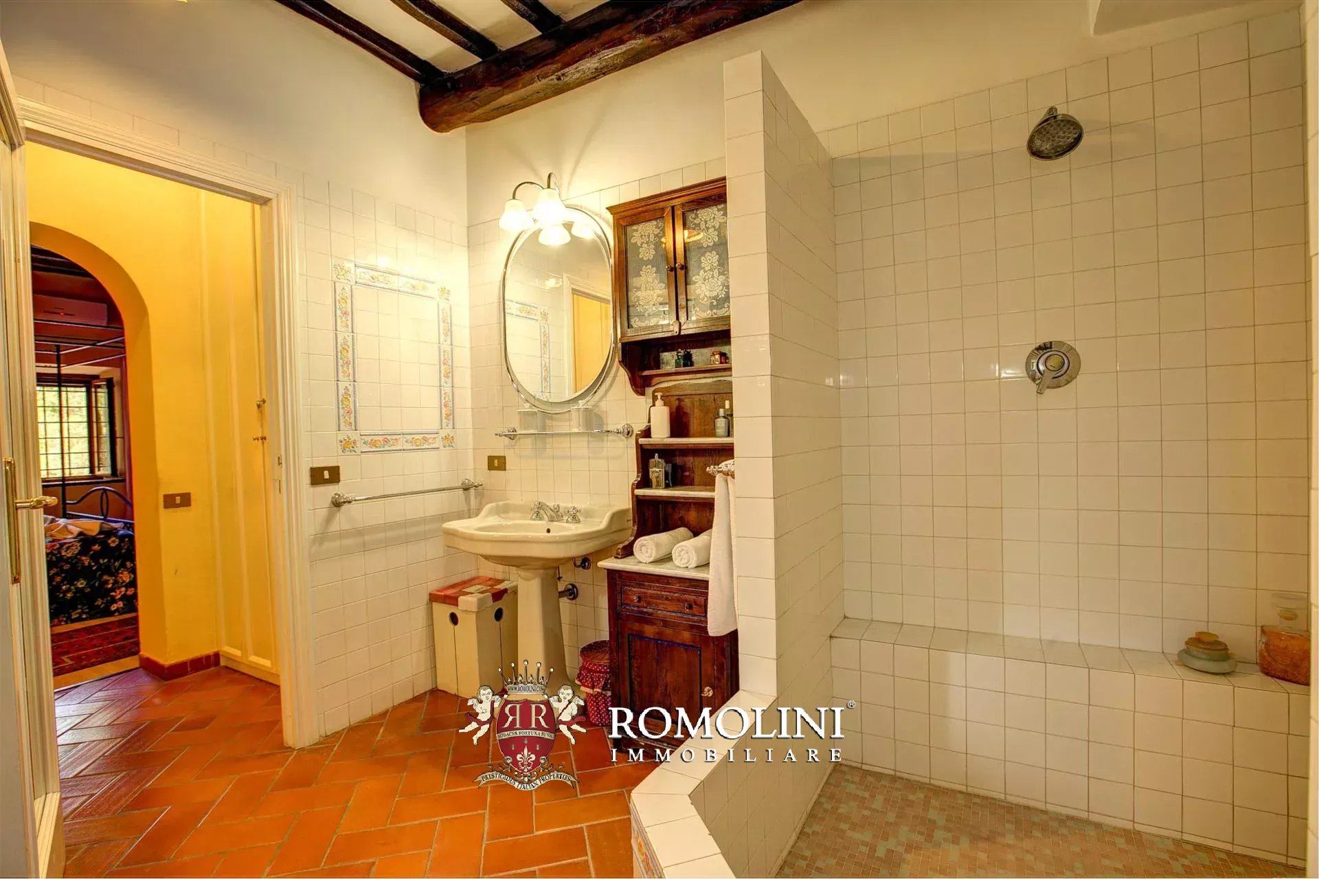 5 Bedroom Villa/Townhouse's Image 38