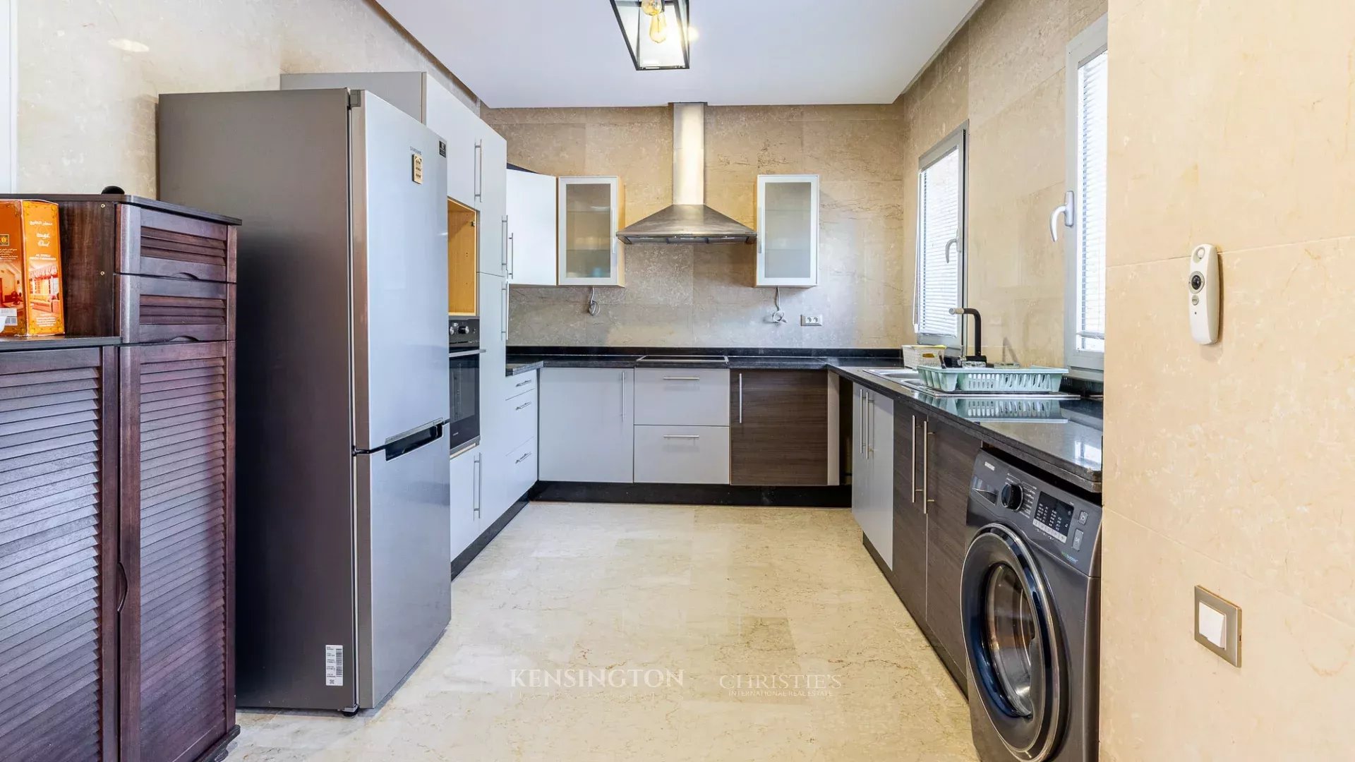 4 Bedroom Villa/Townhouse's Image 15