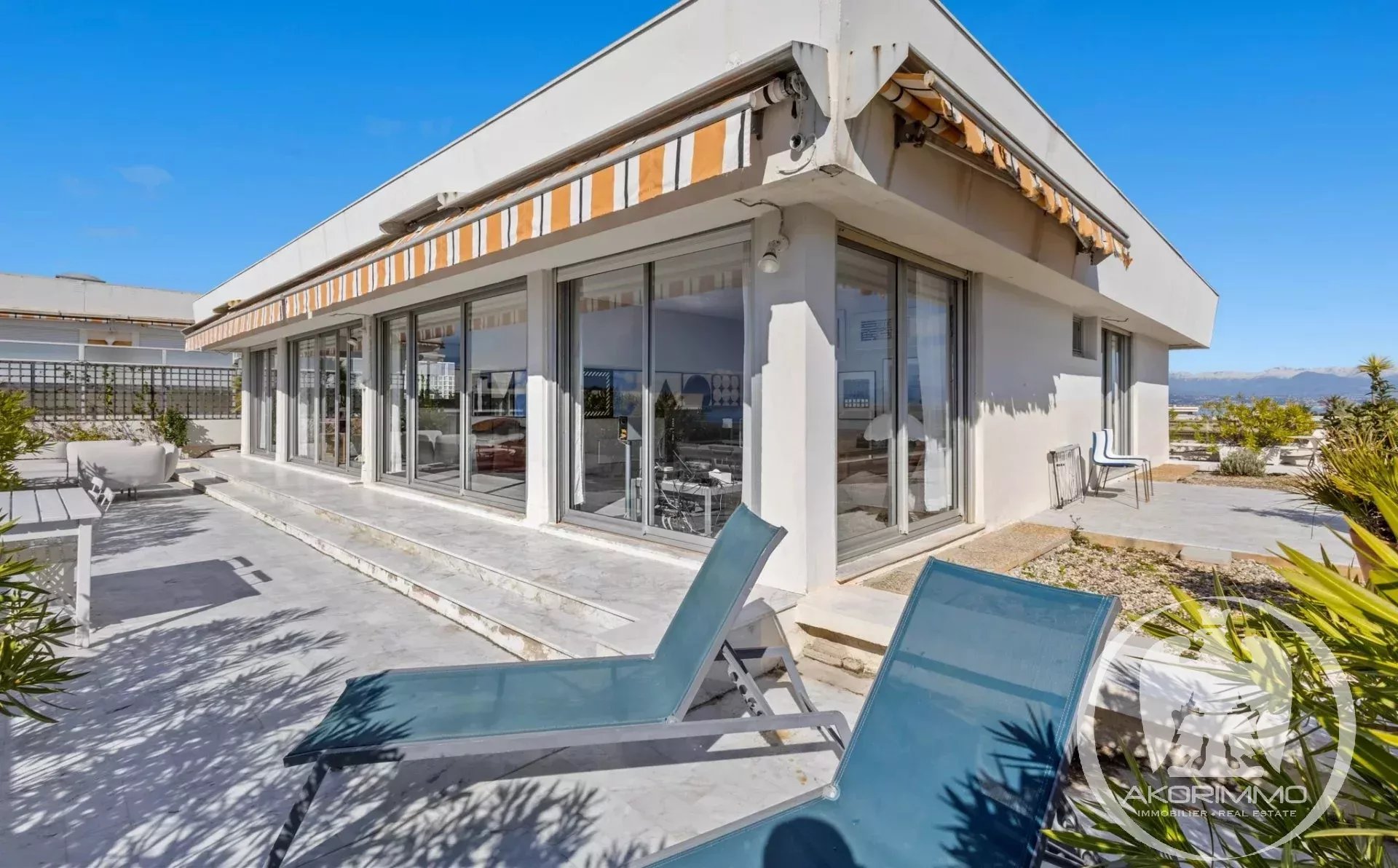 <span class='fw-semibold text-nowrap'>Appartamento</span>  - <span class='text-nowrap'>4 stanze</span>  - <span class='text-nowrap'>125.12 m²</span> - <span class='text-nowrap'> &