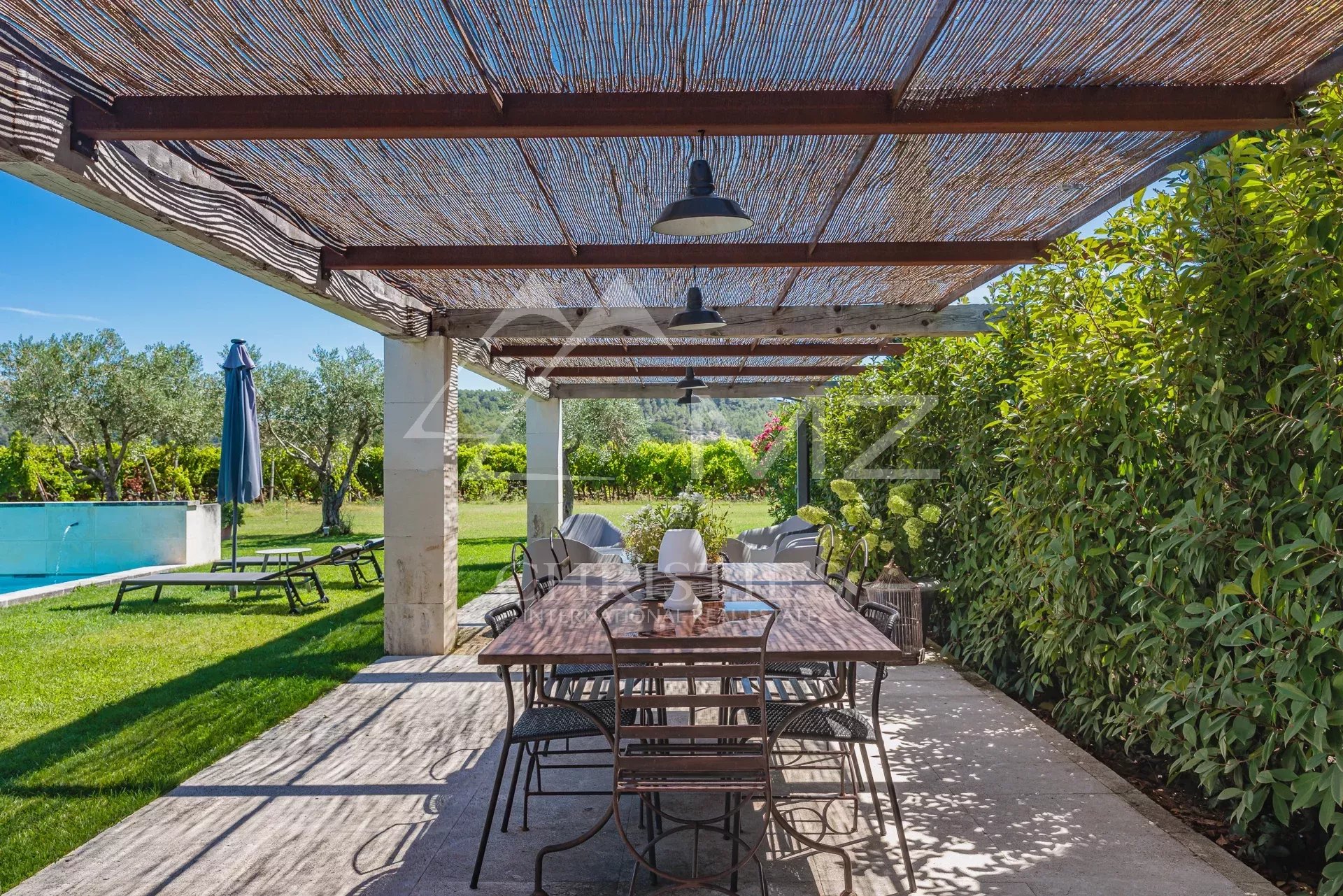 7 Bedroom Villa/Townhouse's Image 6