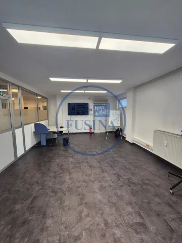 Negozio---Locale-commerciale-in-vendita---Bressanone-8