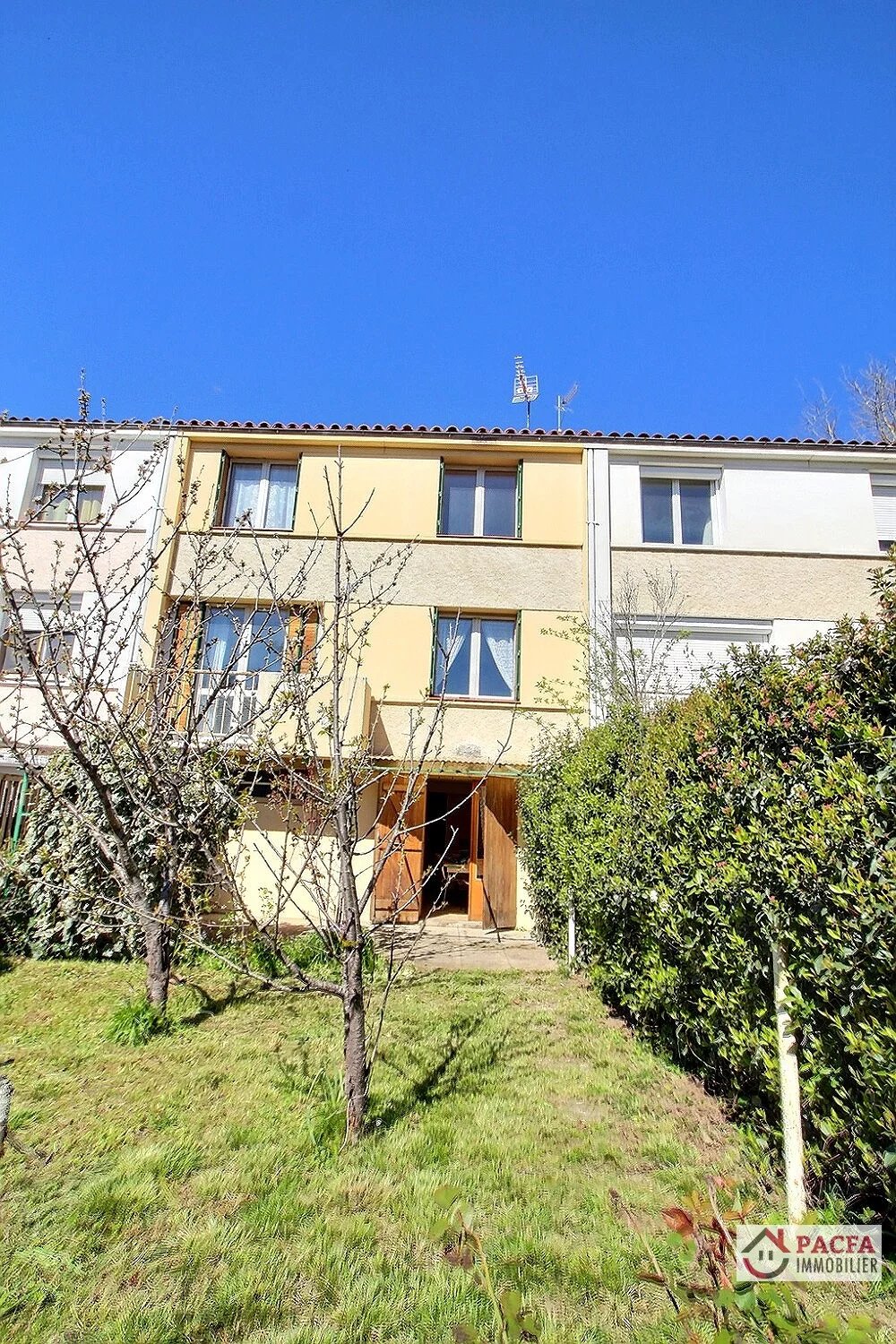 Agence immobilière de 