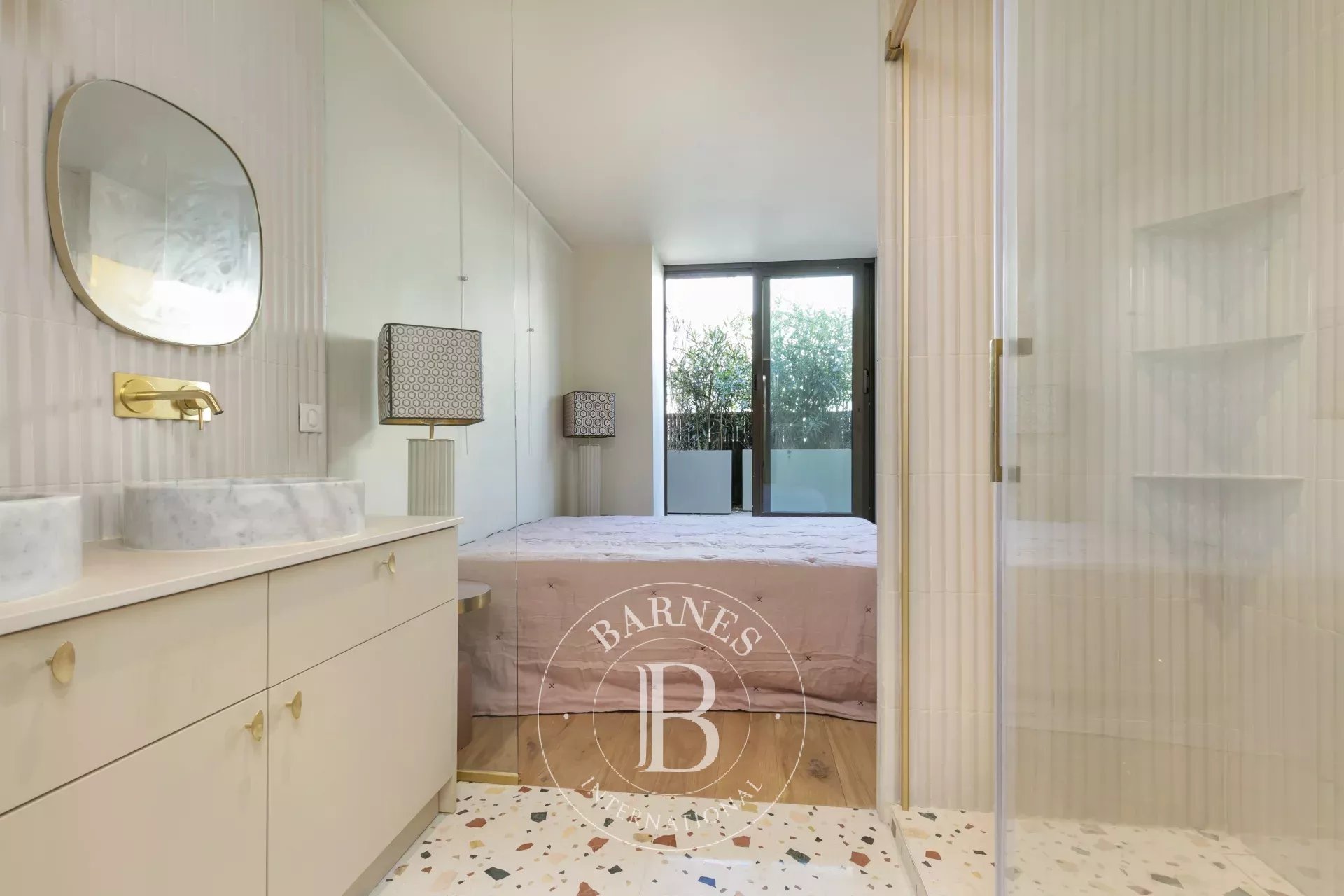 Daire Paris 8ème - picture 9