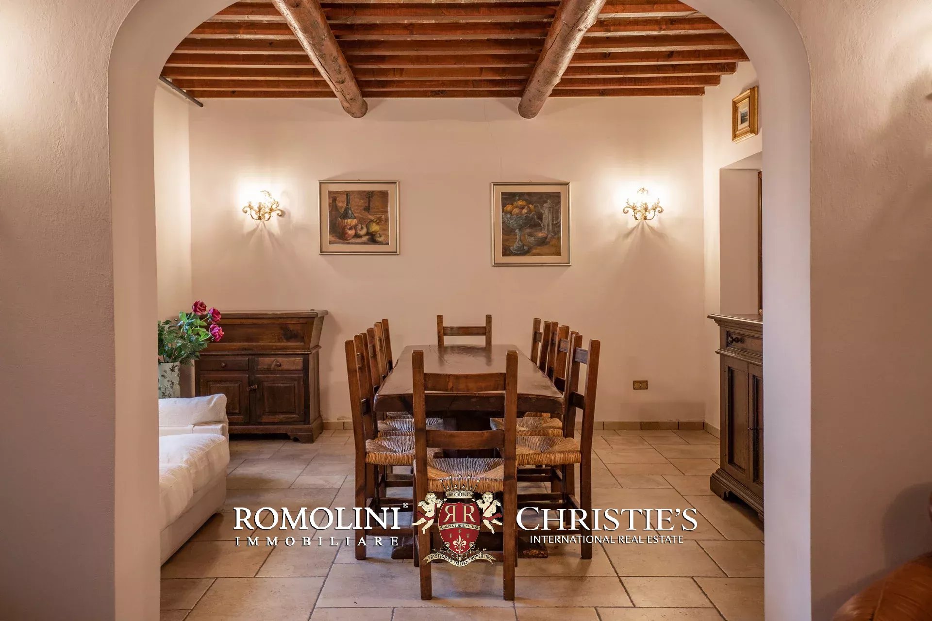 3 Bedroom Villa/Townhouse's Image 38