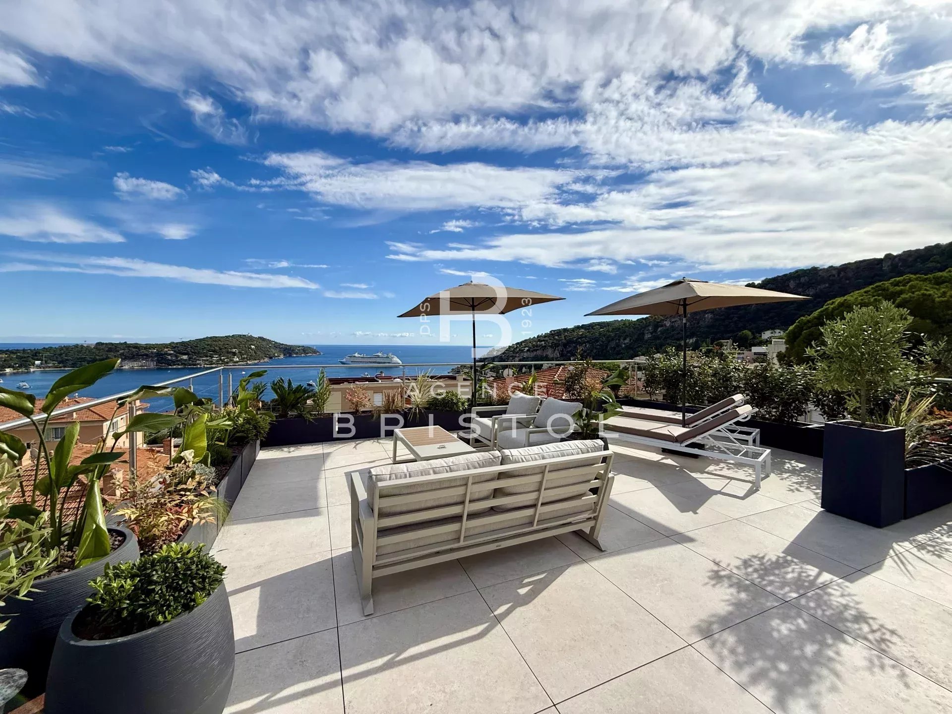 Apartment in Villefranche-sur-Mer - Beautiful Sea View