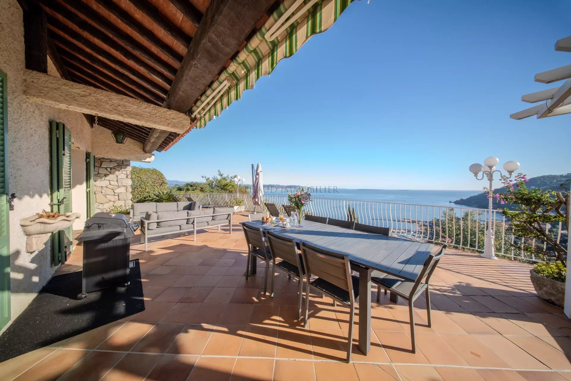 Agence immobilière de 