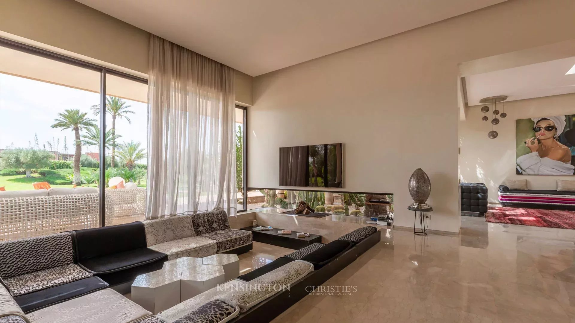 6 Bedroom Villa/Townhouse's Image 7