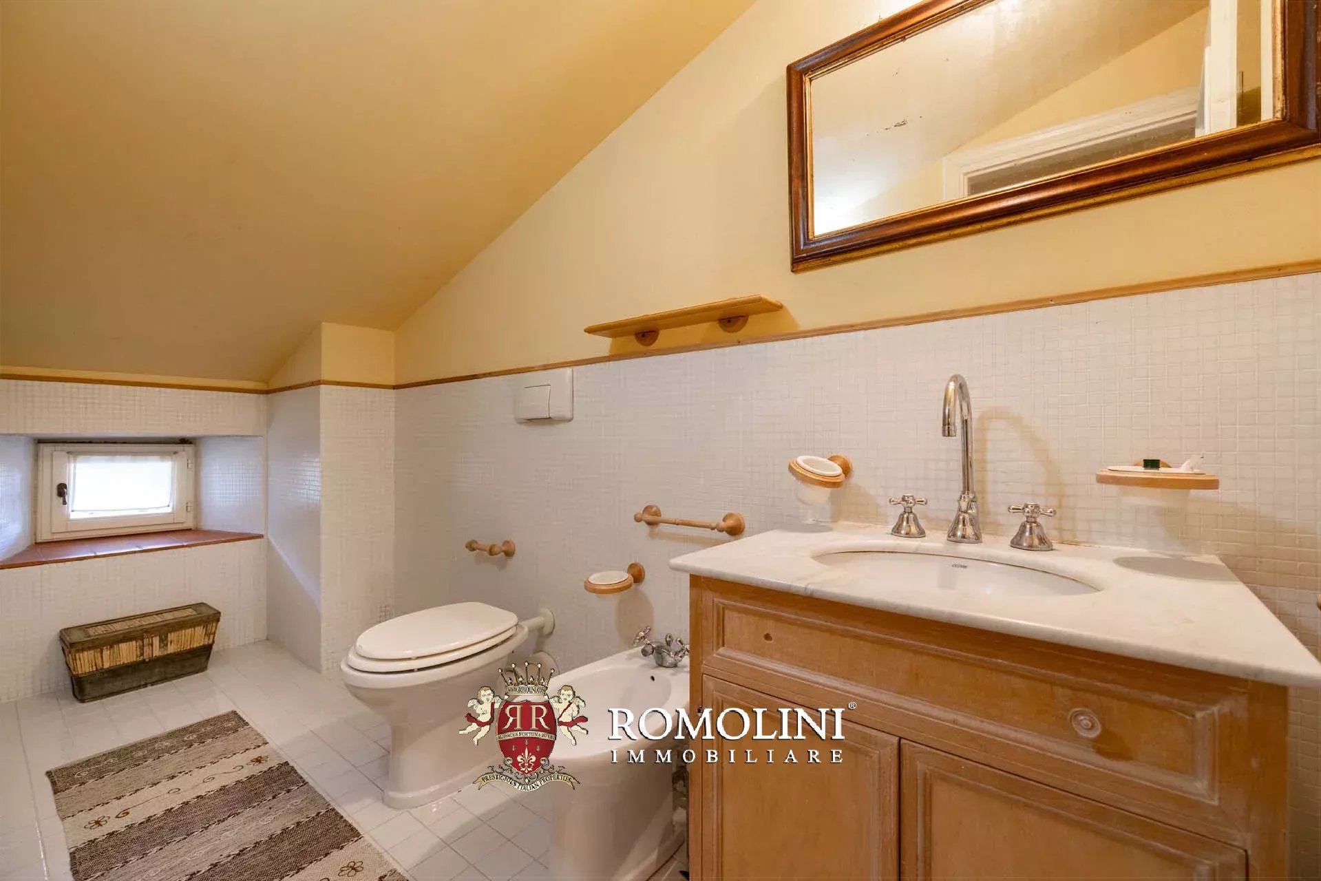 15 Bedroom Villa/Townhouse's Image 61
