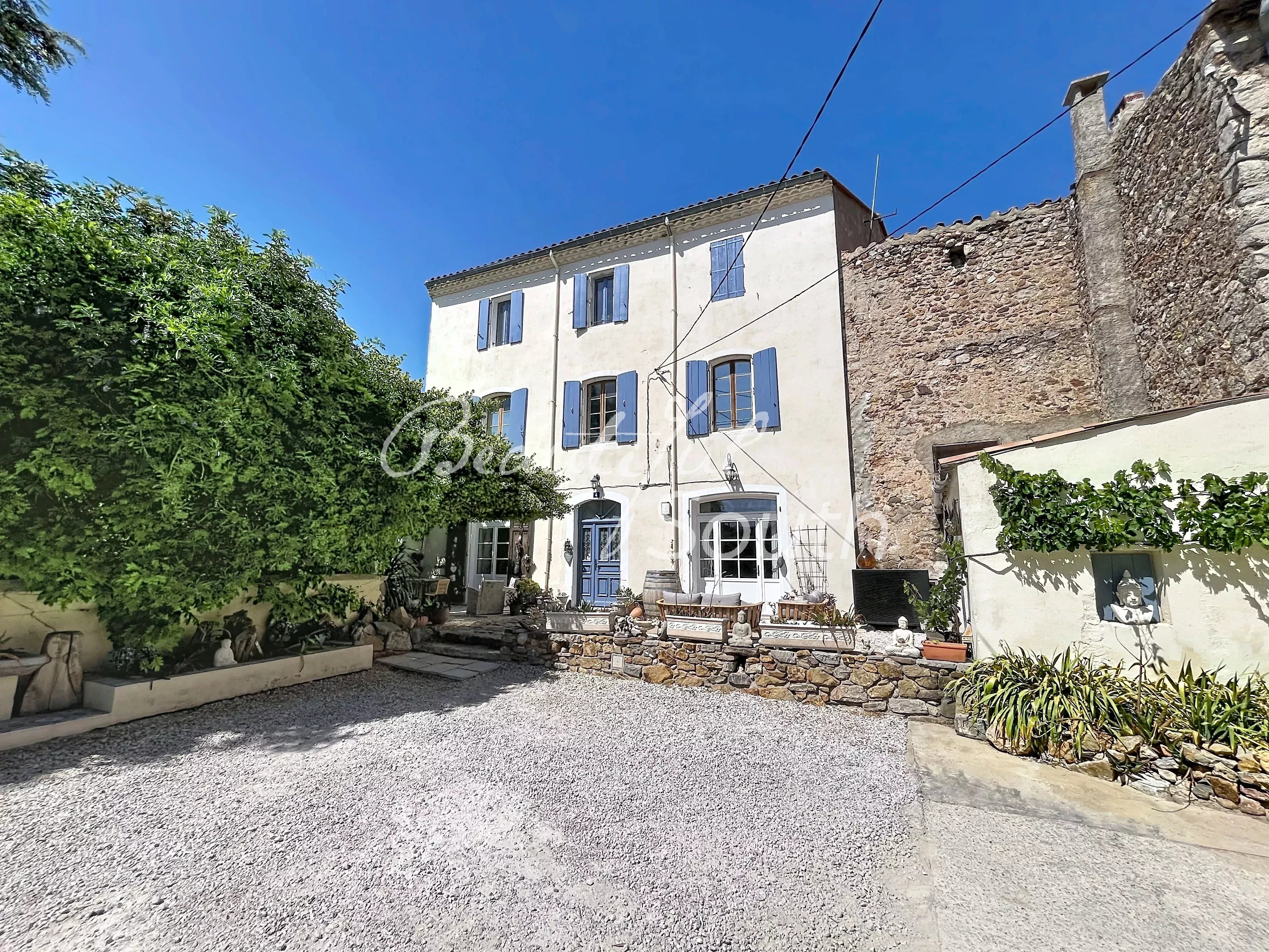 Sale Mansion Tuchan