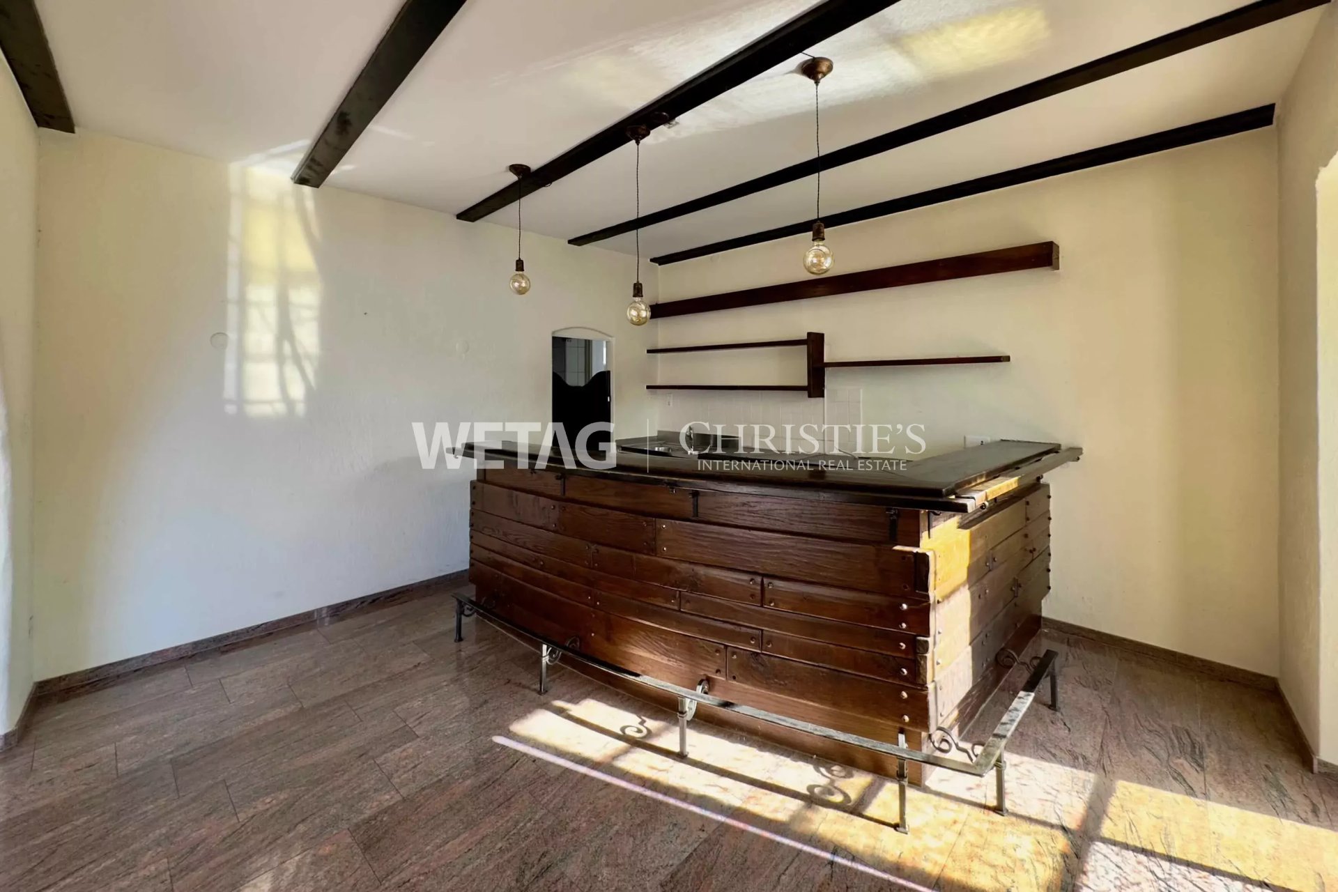 5 Bedroom Apartment/Flat's Image 5