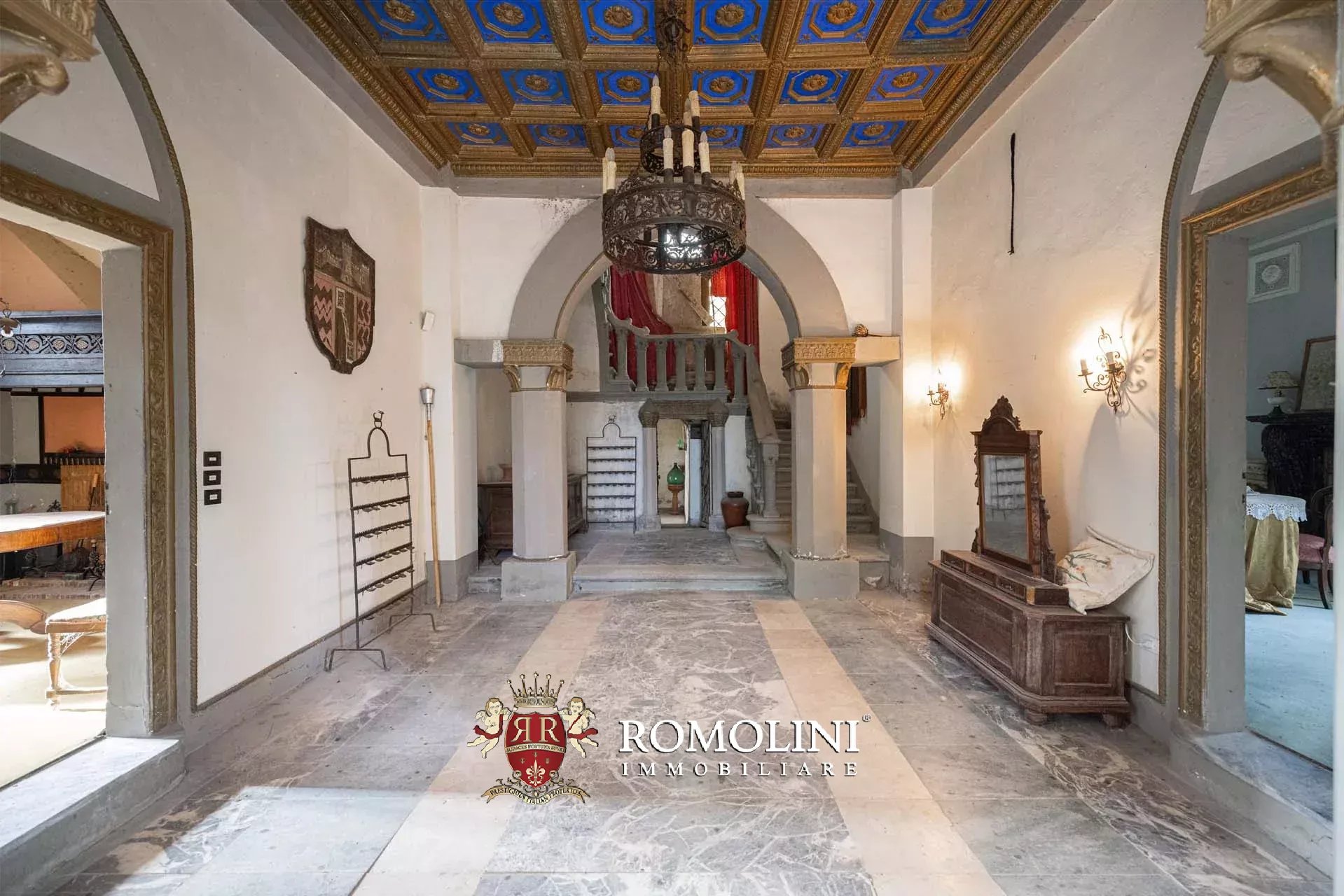 6 Bedroom Chateau's Image 27