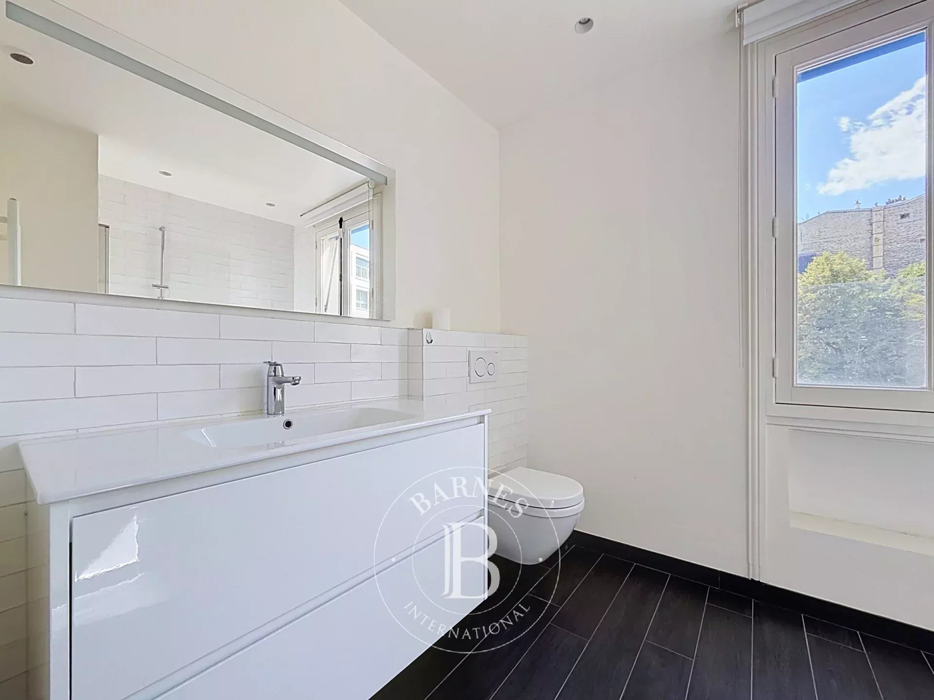 Paris  - Apartment 3 Bedrooms - picture 17