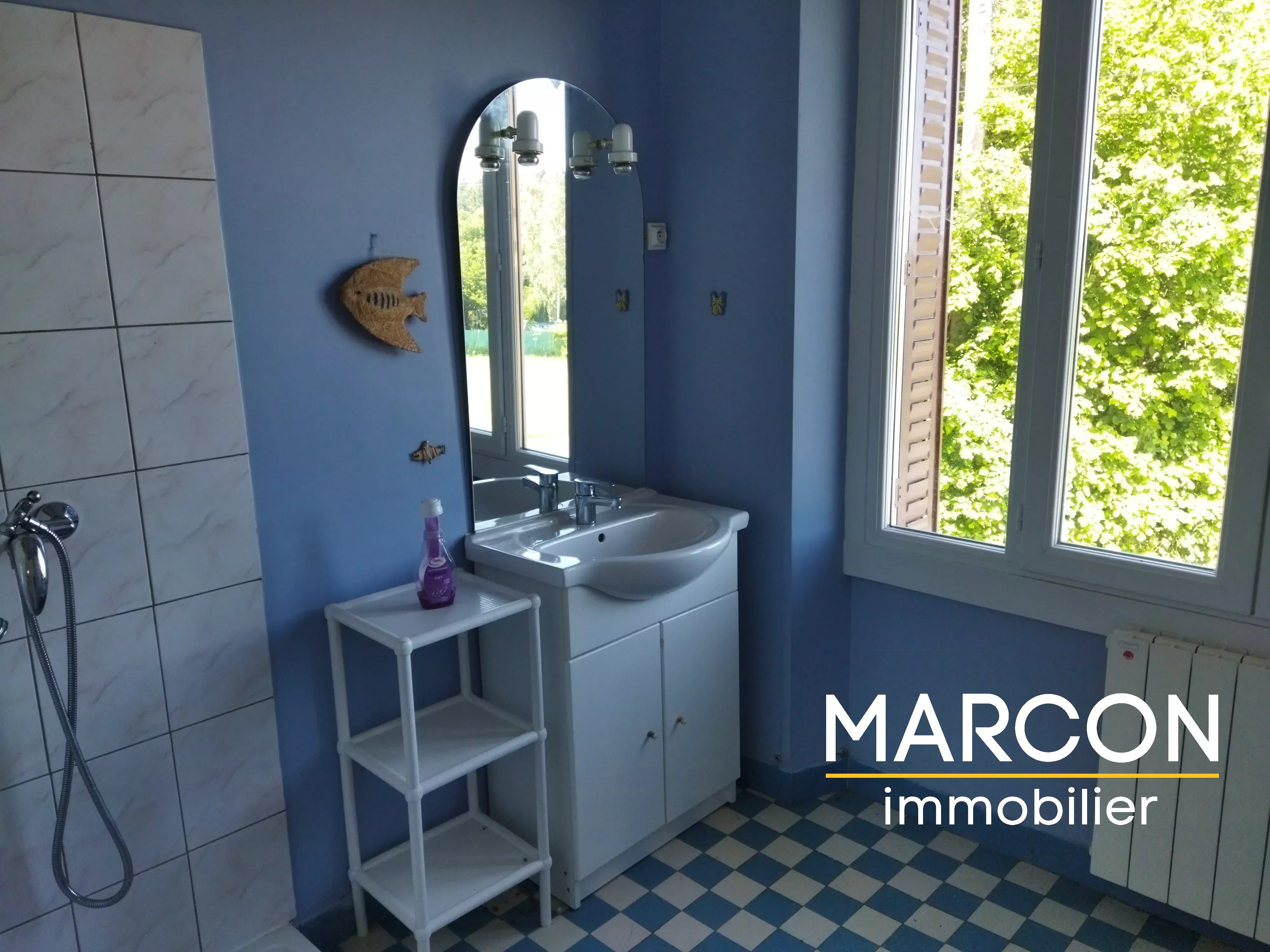 BELLE MAISON EN PIERRES entre GUERET et BOURGANEUF